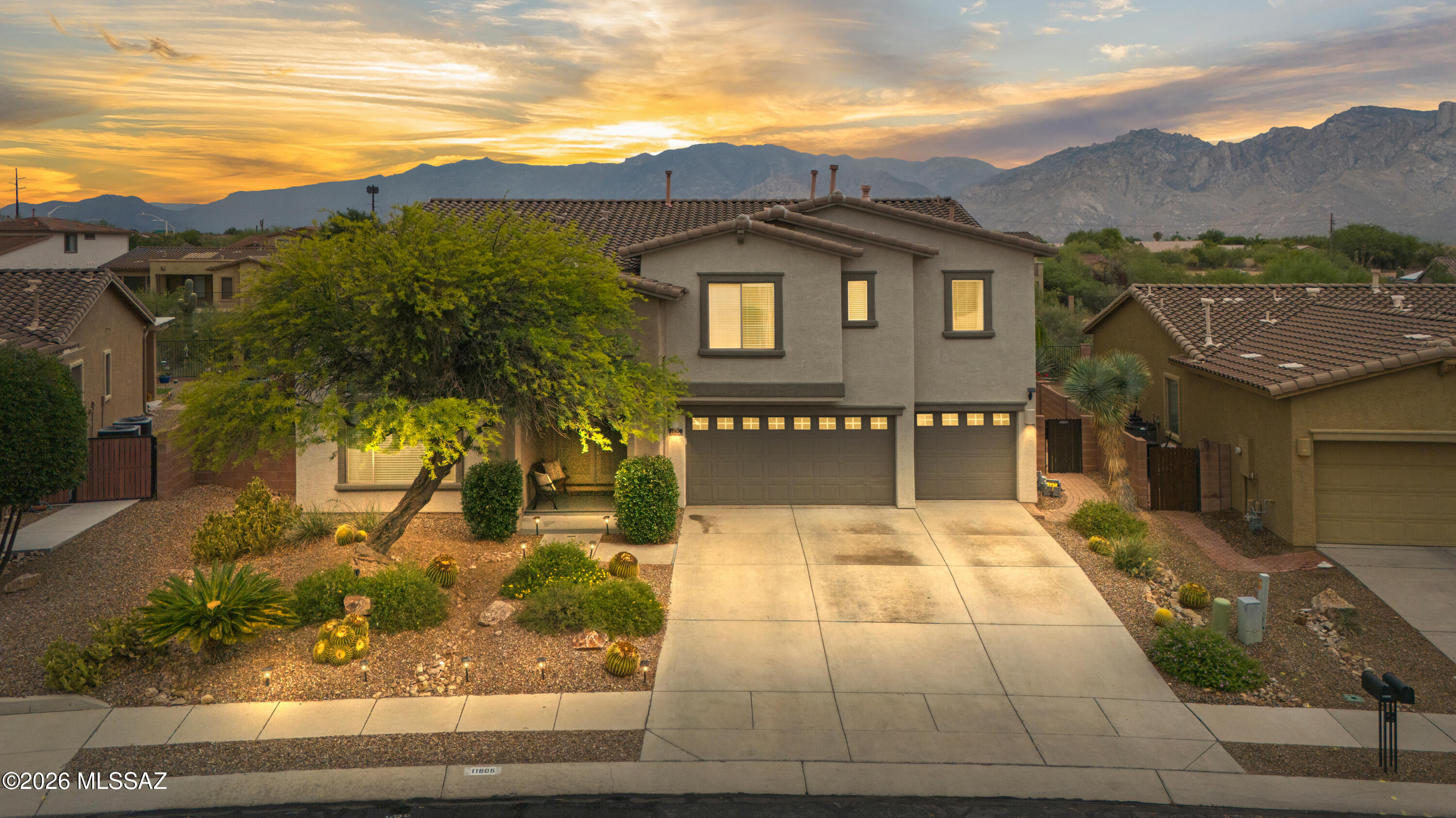 11906 N Mesquite Hollow Drive — photo