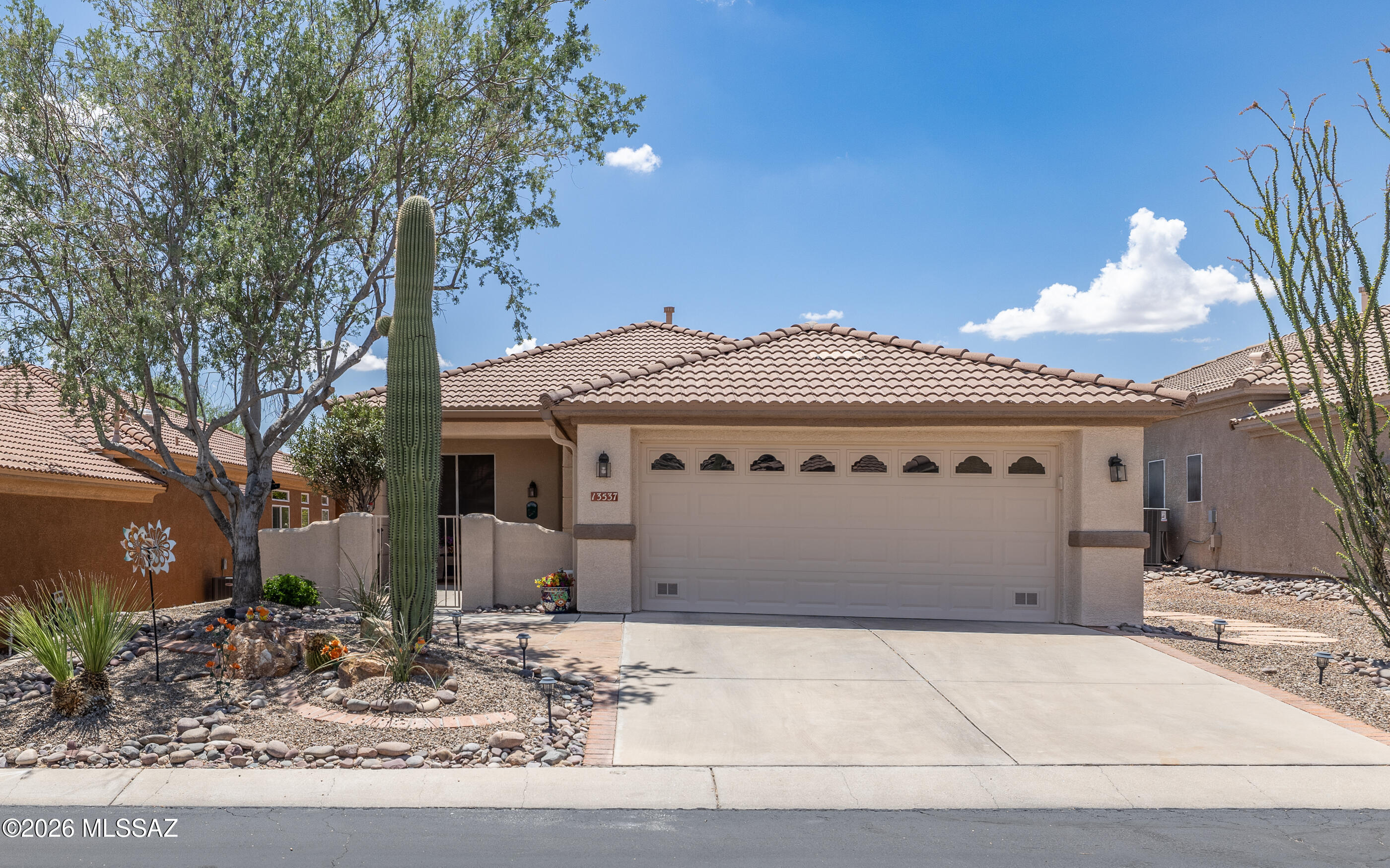 13537 N Holly Grape Drive — photo