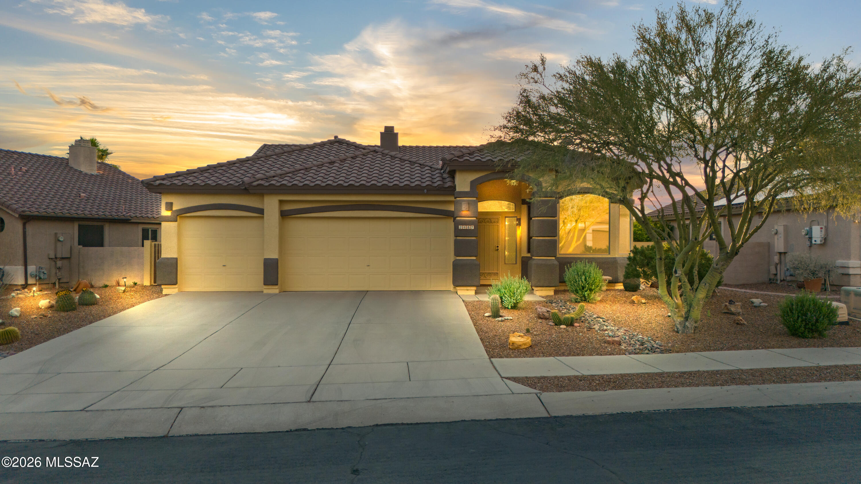 2487 E Big View Drive — photo