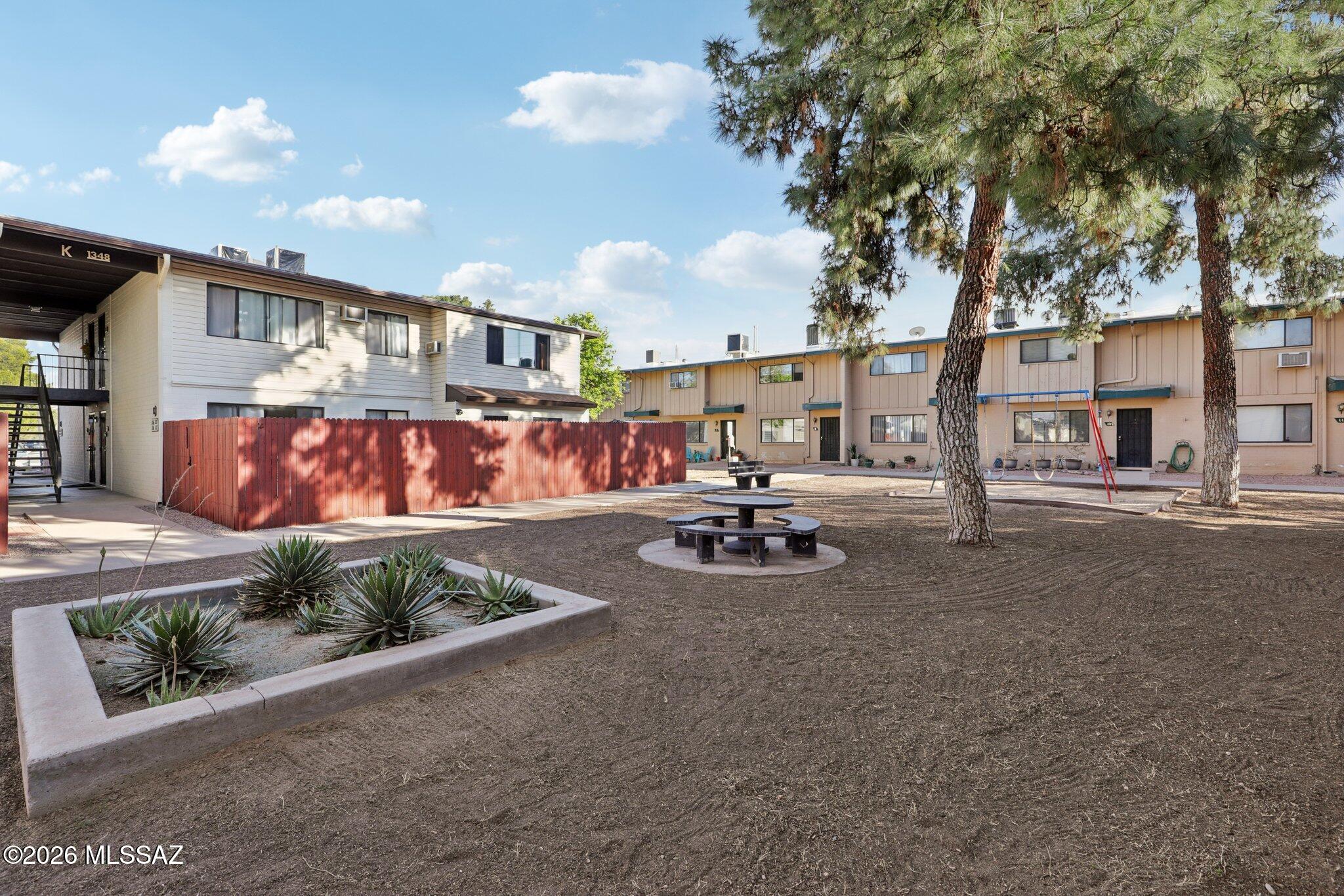 1378 S Avenida Polar L-3 — photo