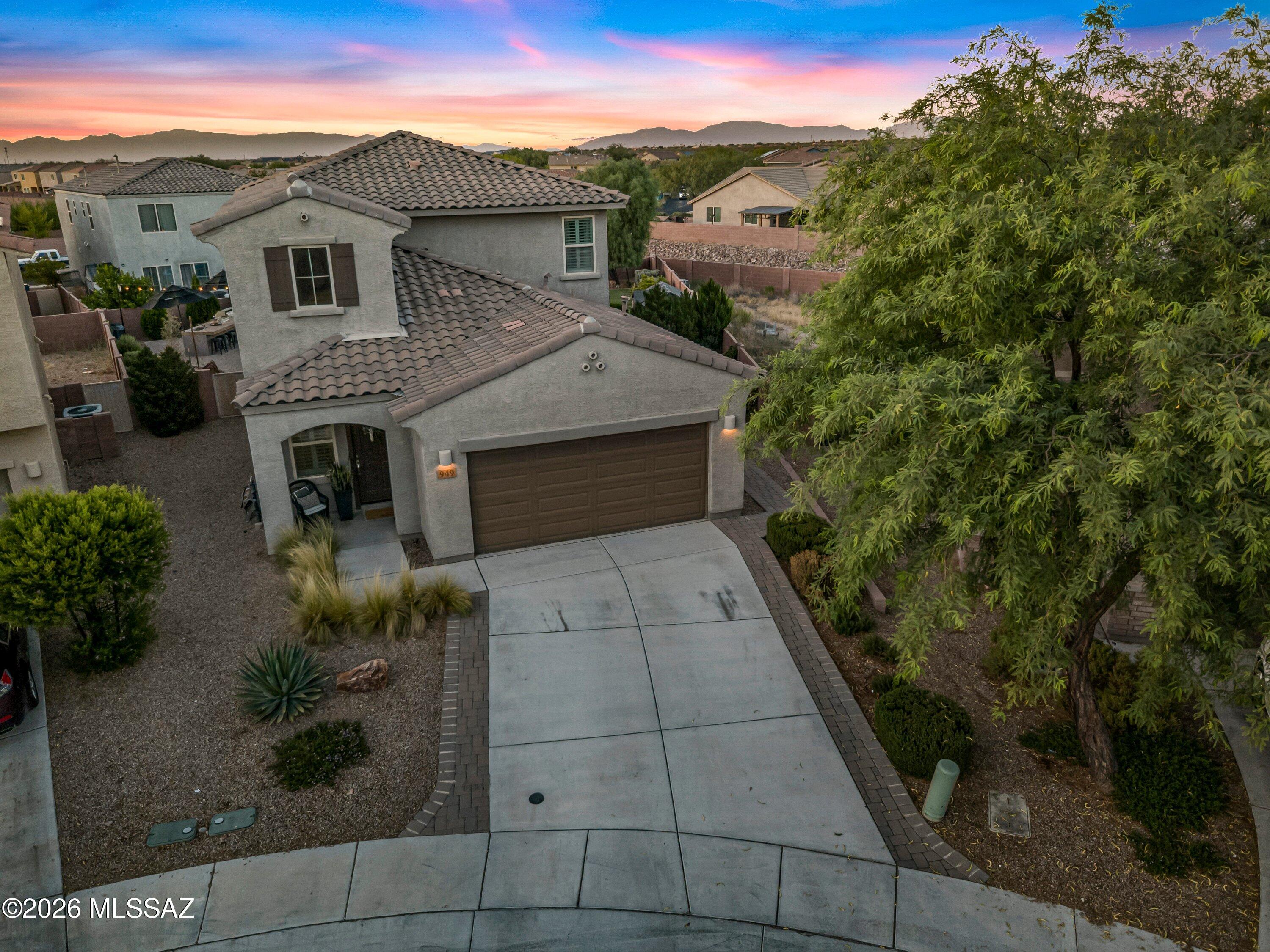 949 E Prairie Field Lane — photo