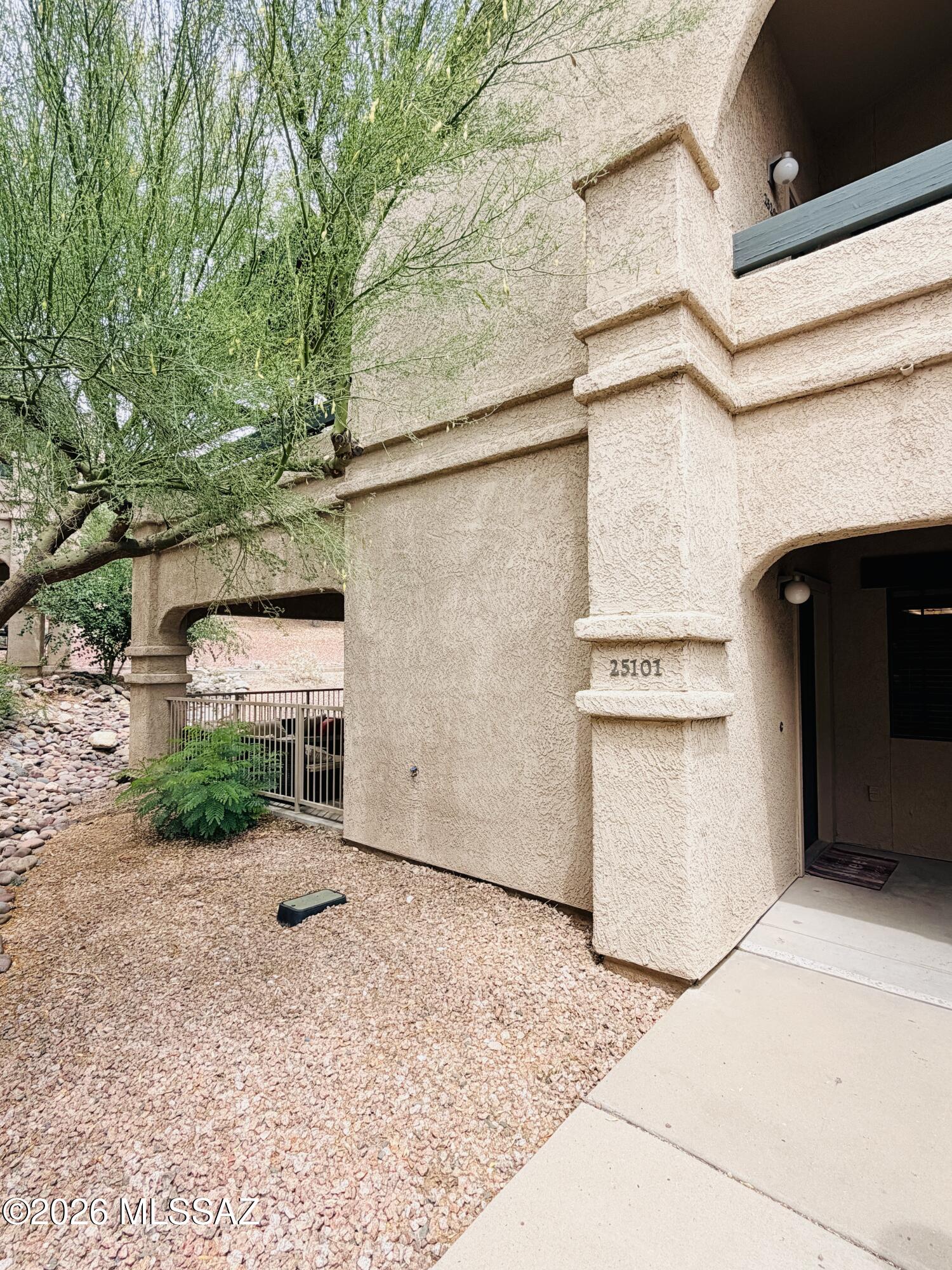 101 S Players Club Drive 25101 — photo