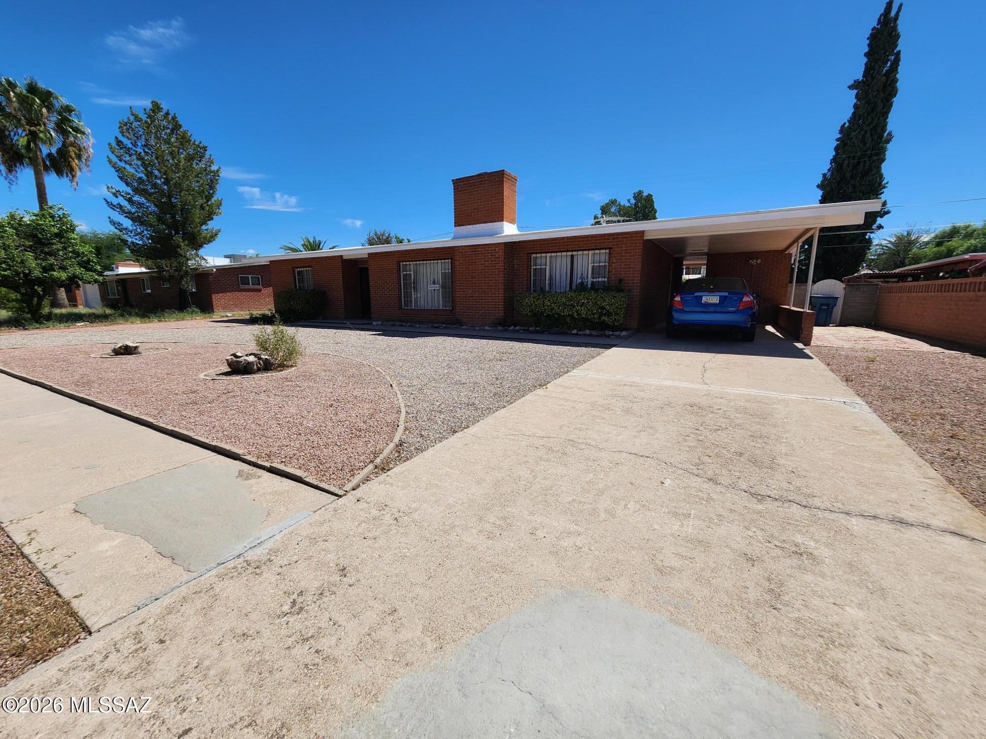5952 E Eli Street — photo