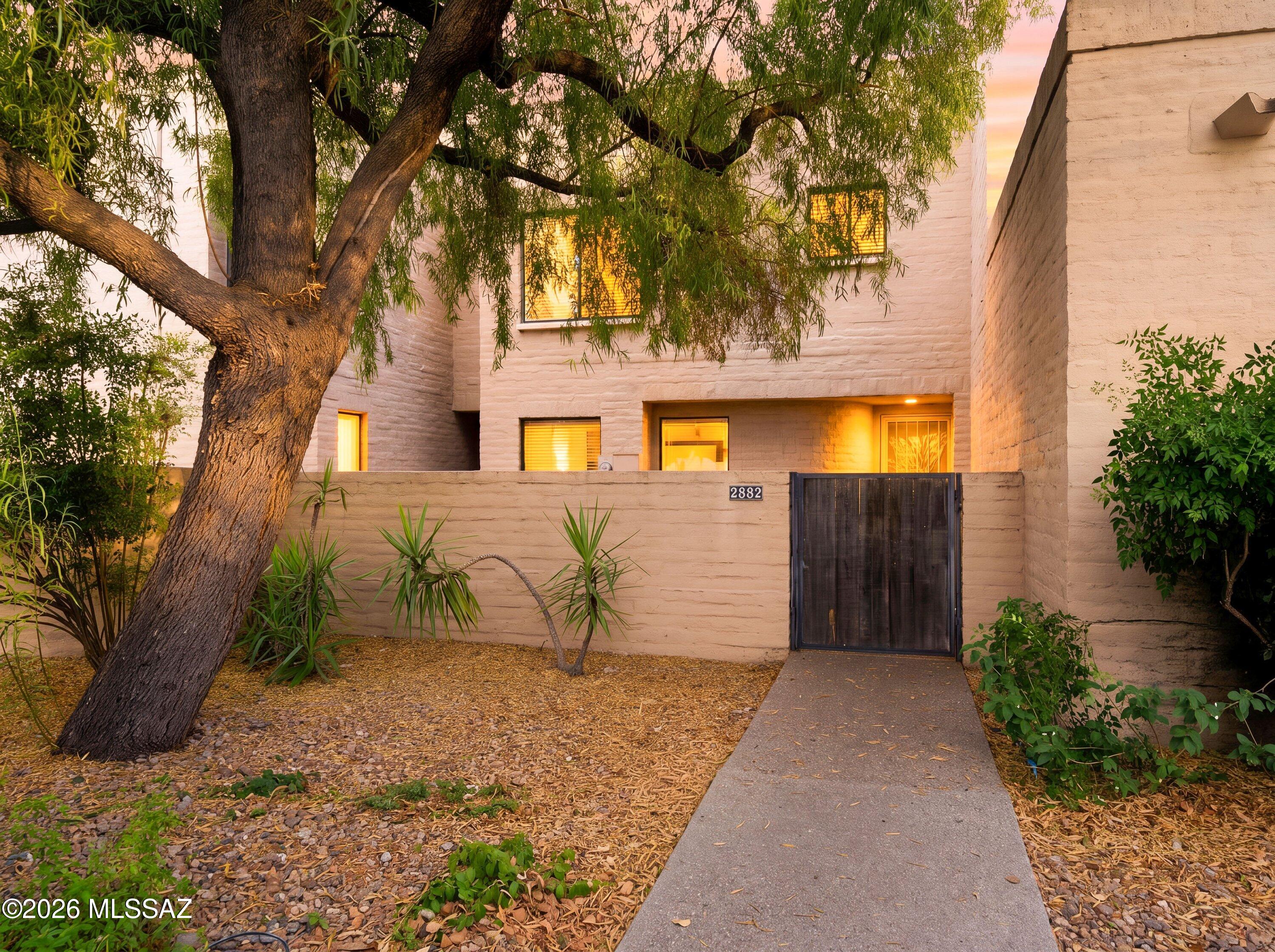2882 E Sierra Vista Road — photo