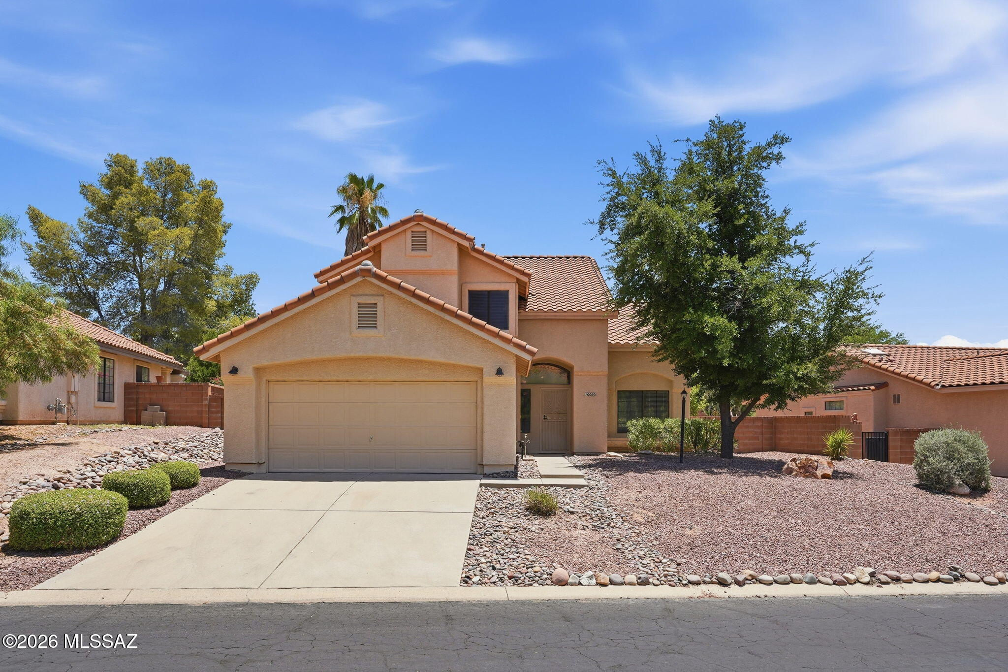 10060 N Pitchingwedge Lane — photo