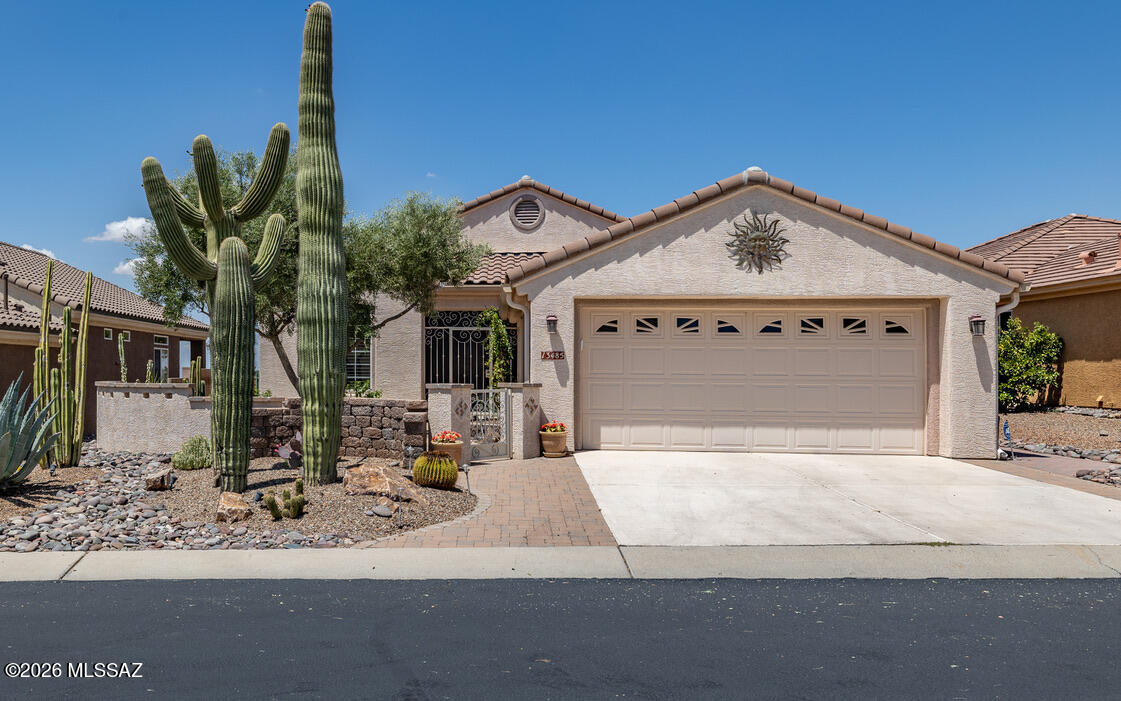 13485 N Sunset Mesa Drive — photo
