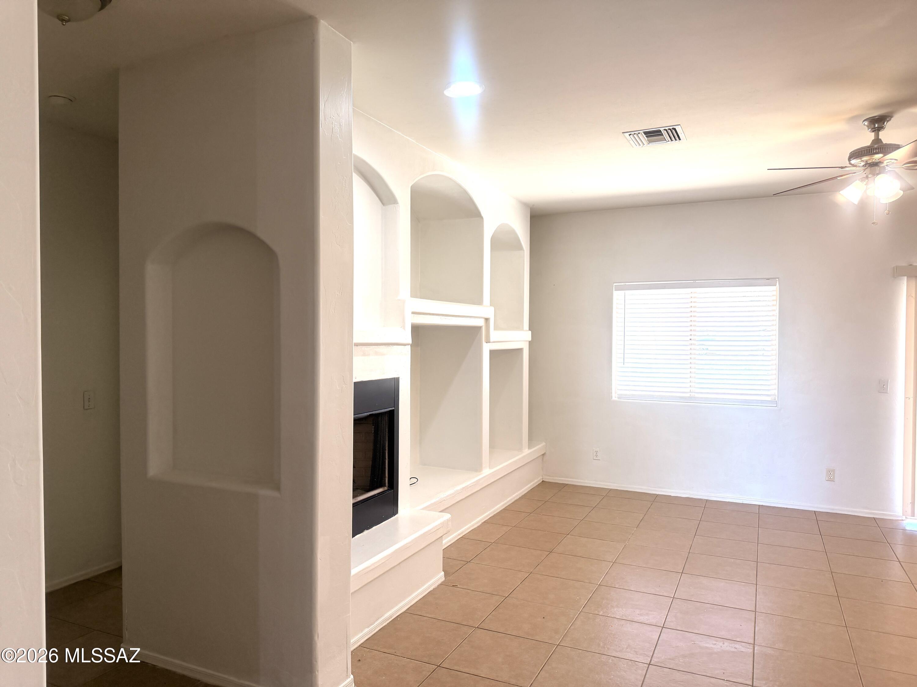 1717 Circulo Alameda, Rio Rico, AZ 85648 — photo 2