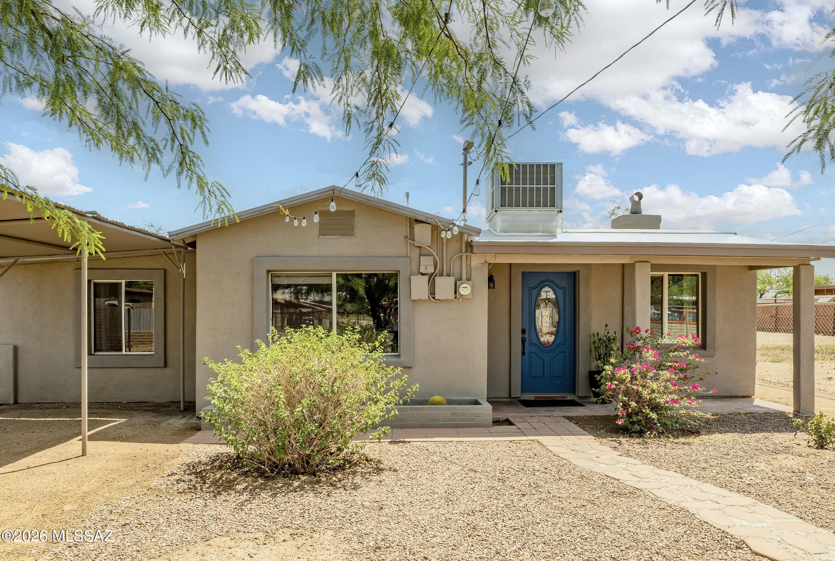 1506 N Hualpai Road — photo