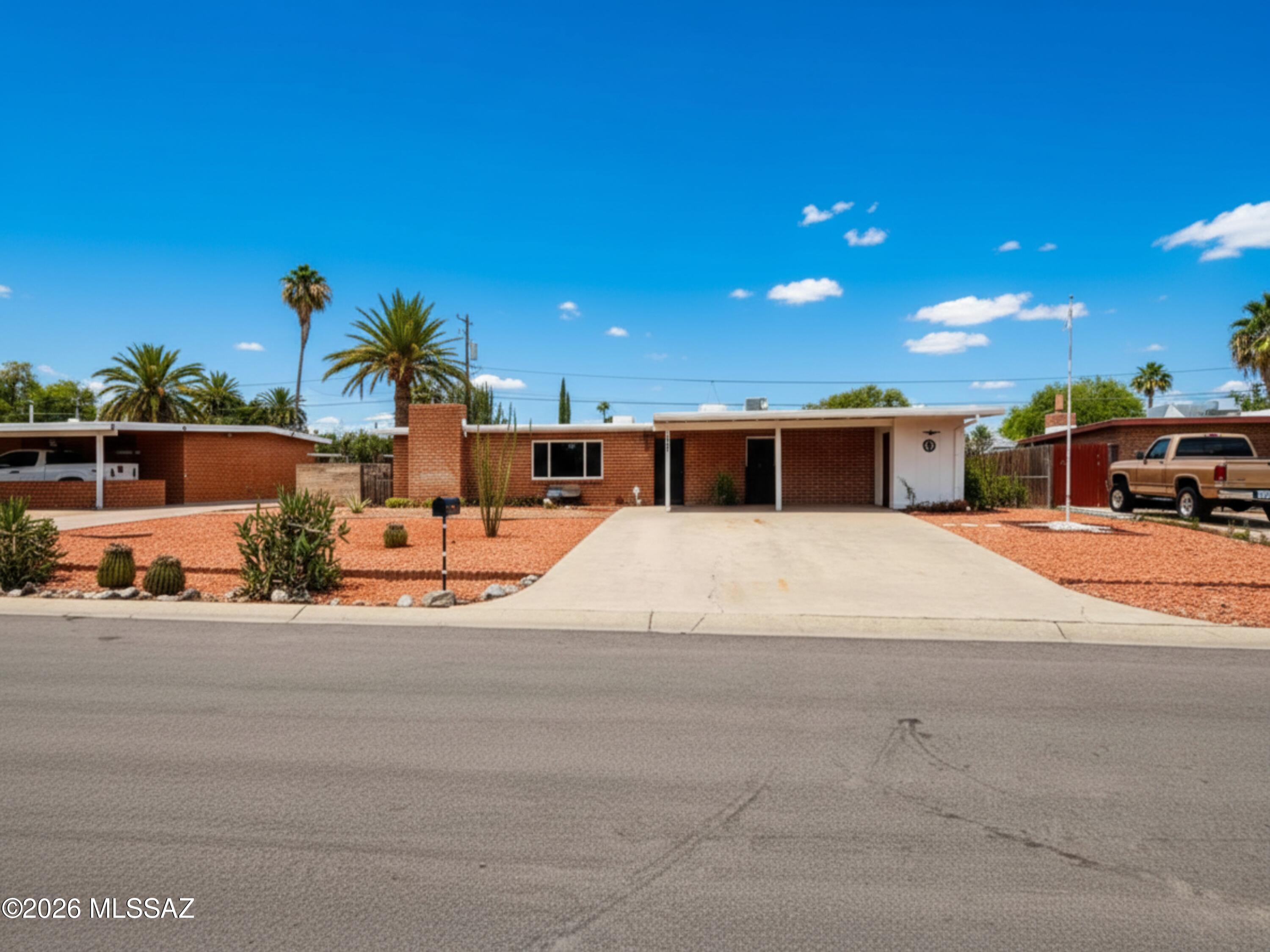 6918 E Calle Centuri — photo