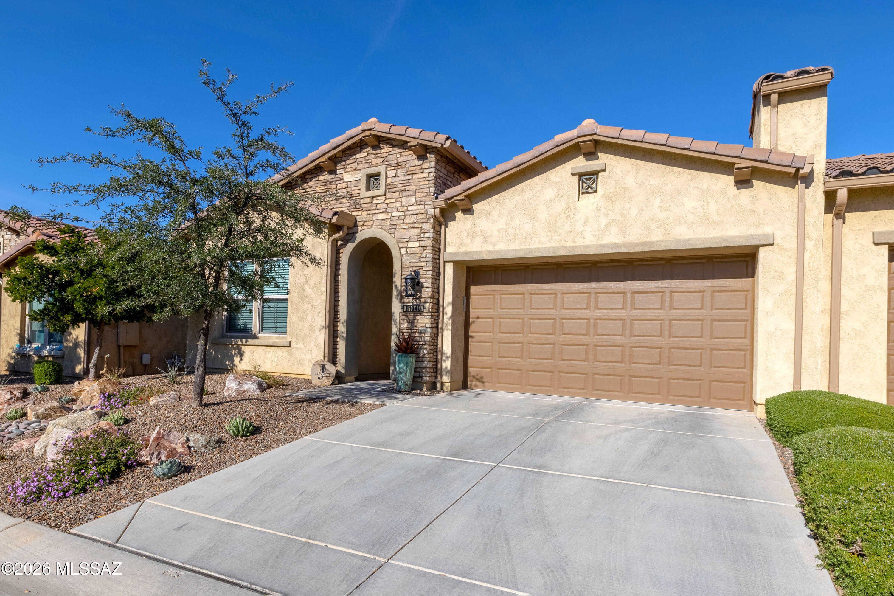 61040 E Shale Road — photo