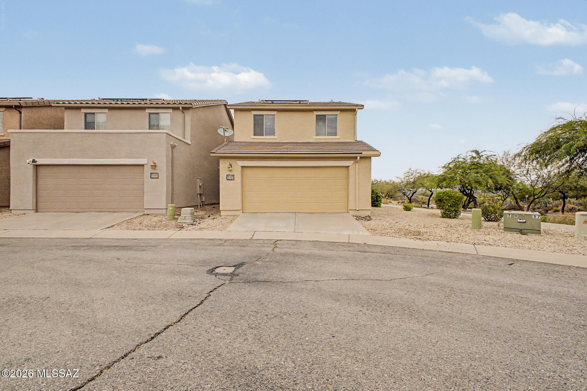 10675 E Singing Canyon Drive — photo