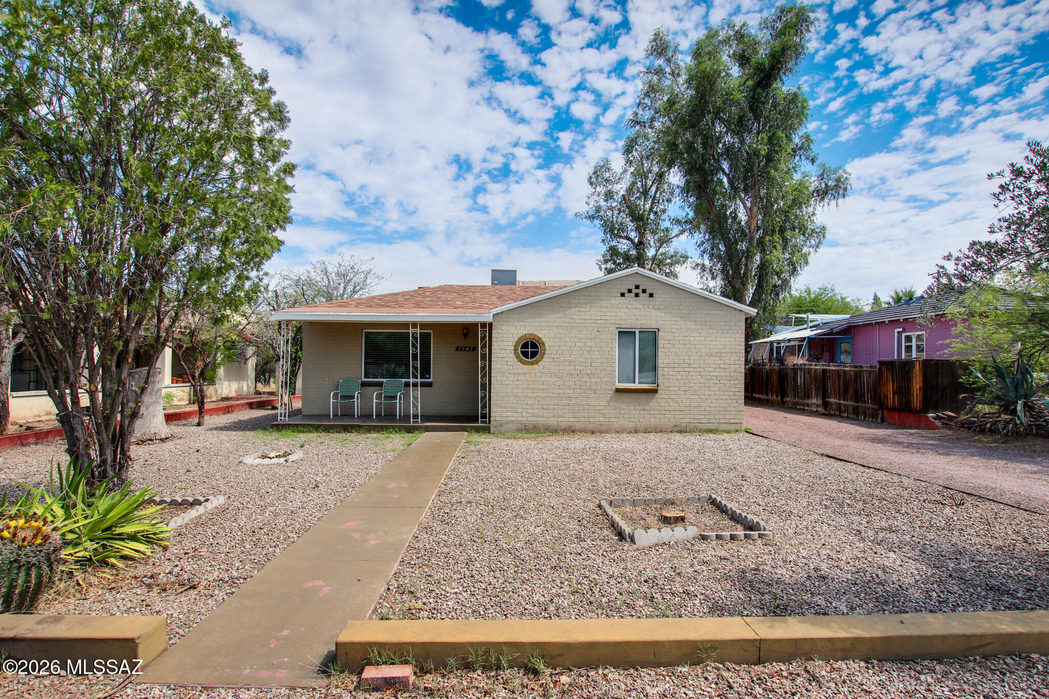 1547 E Waverly Street — photo