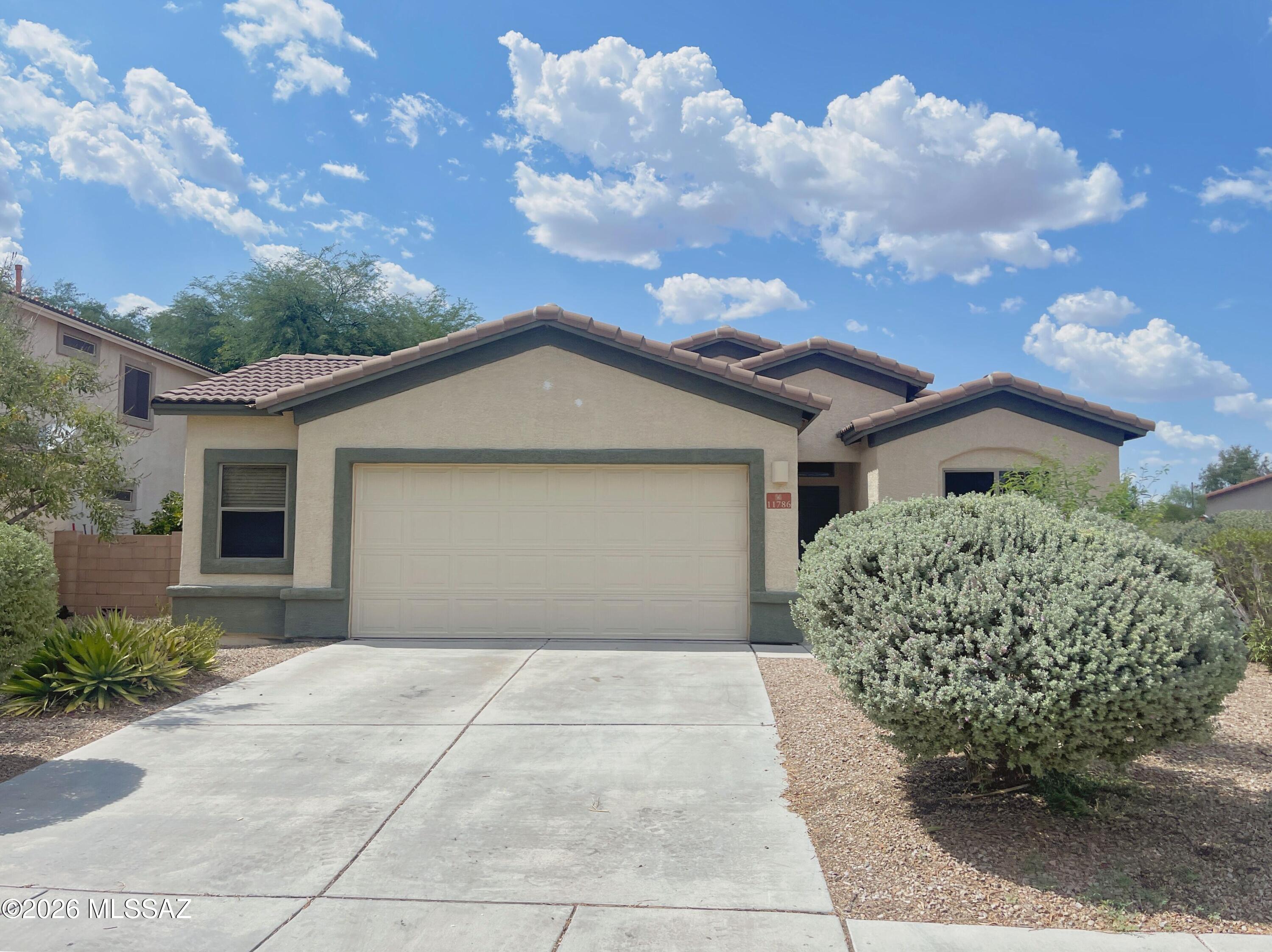 11786 W Fordson Drive — photo