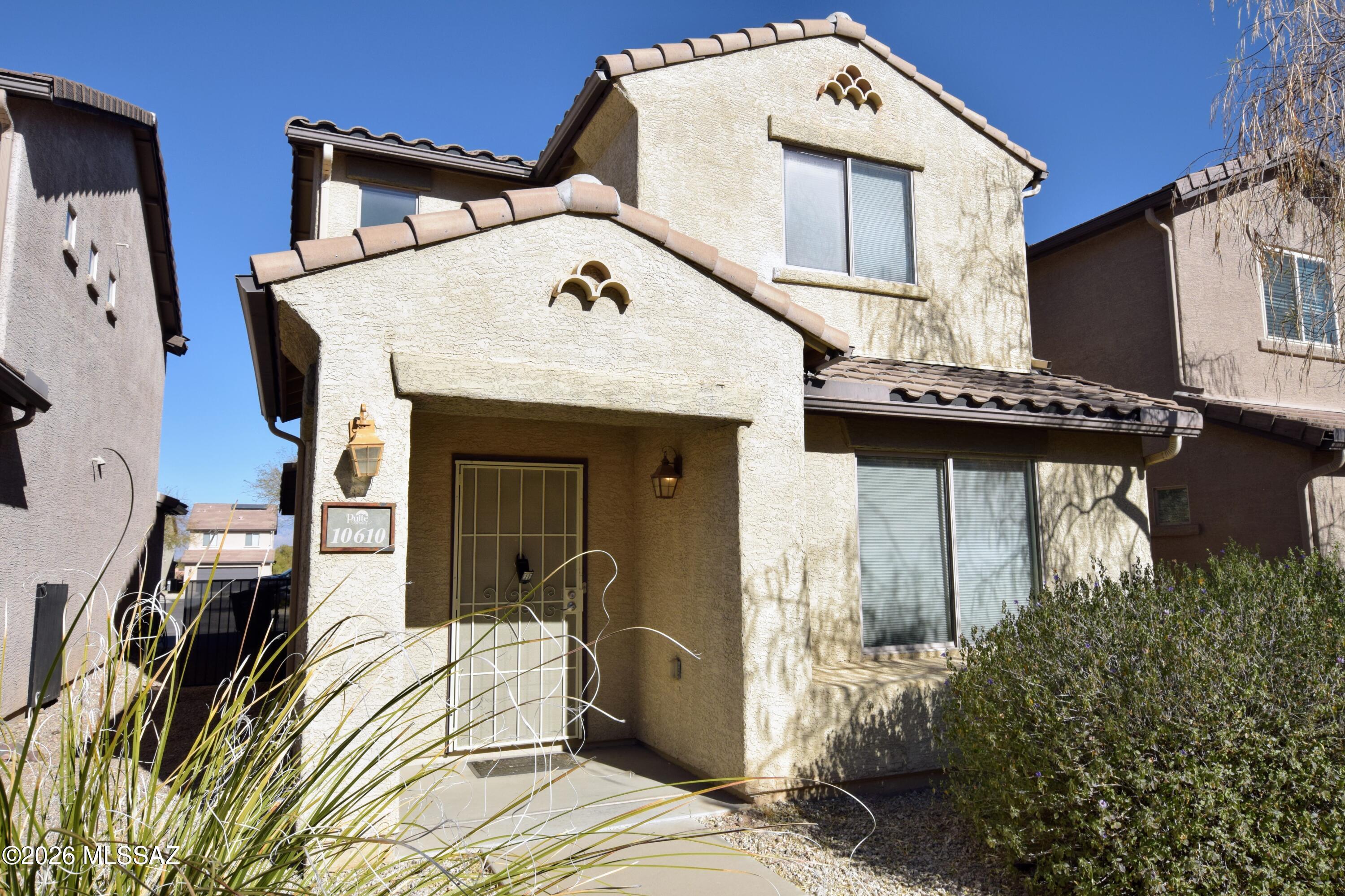 10610 E Pleasant Pasture Drive — photo