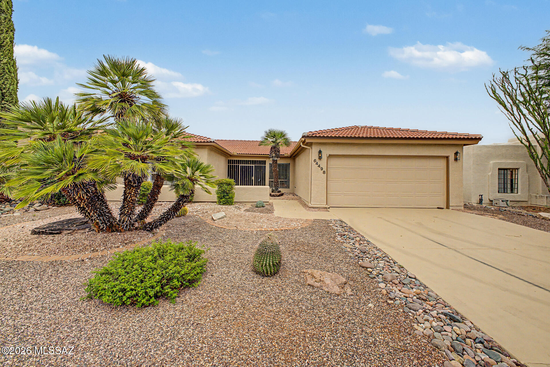 64498 E Squash Blossom Lane — photo