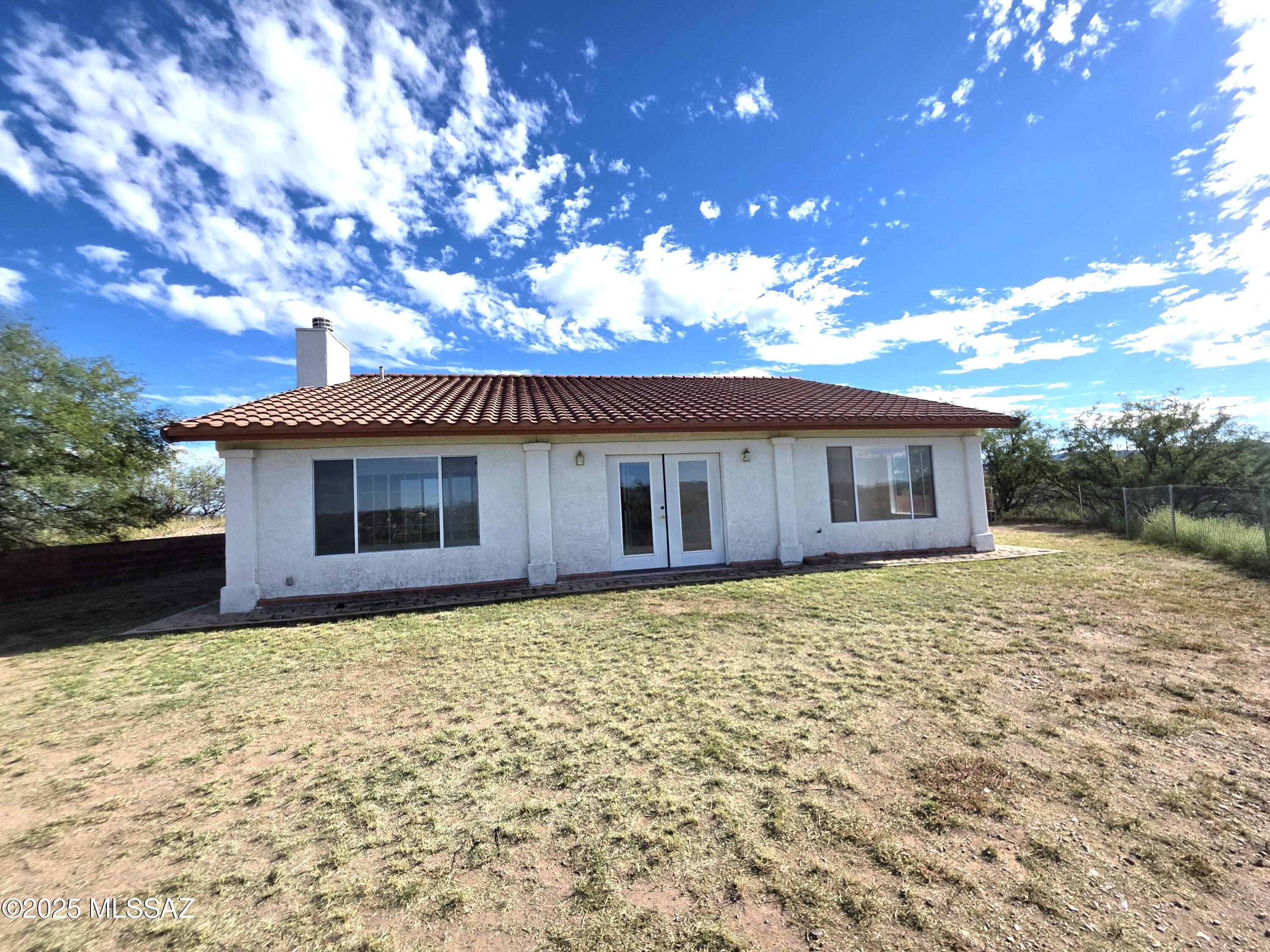 428 Via Encino, Rio Rico, AZ 85648 — photo 2
