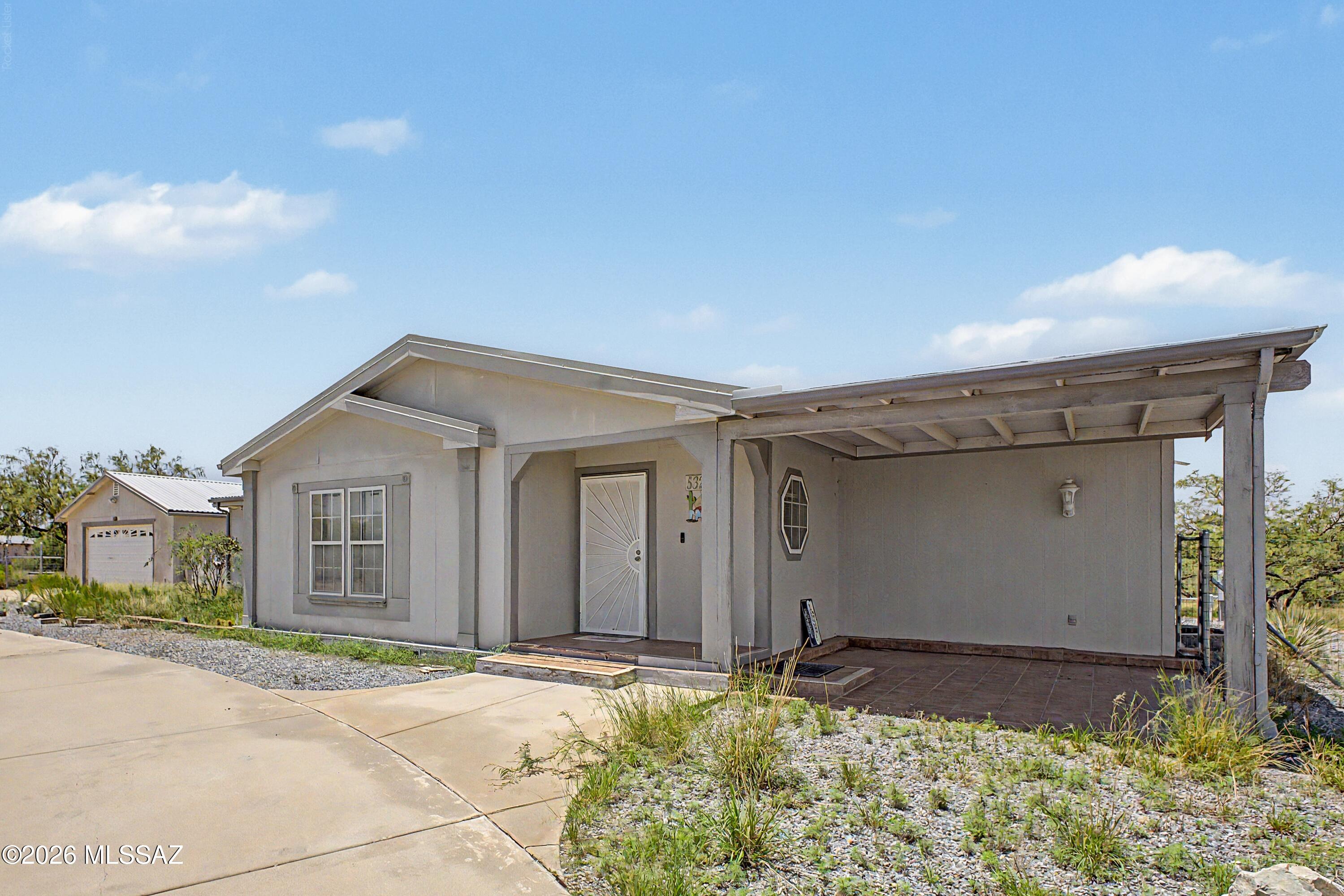 532 S Broken Arrow Lane — photo
