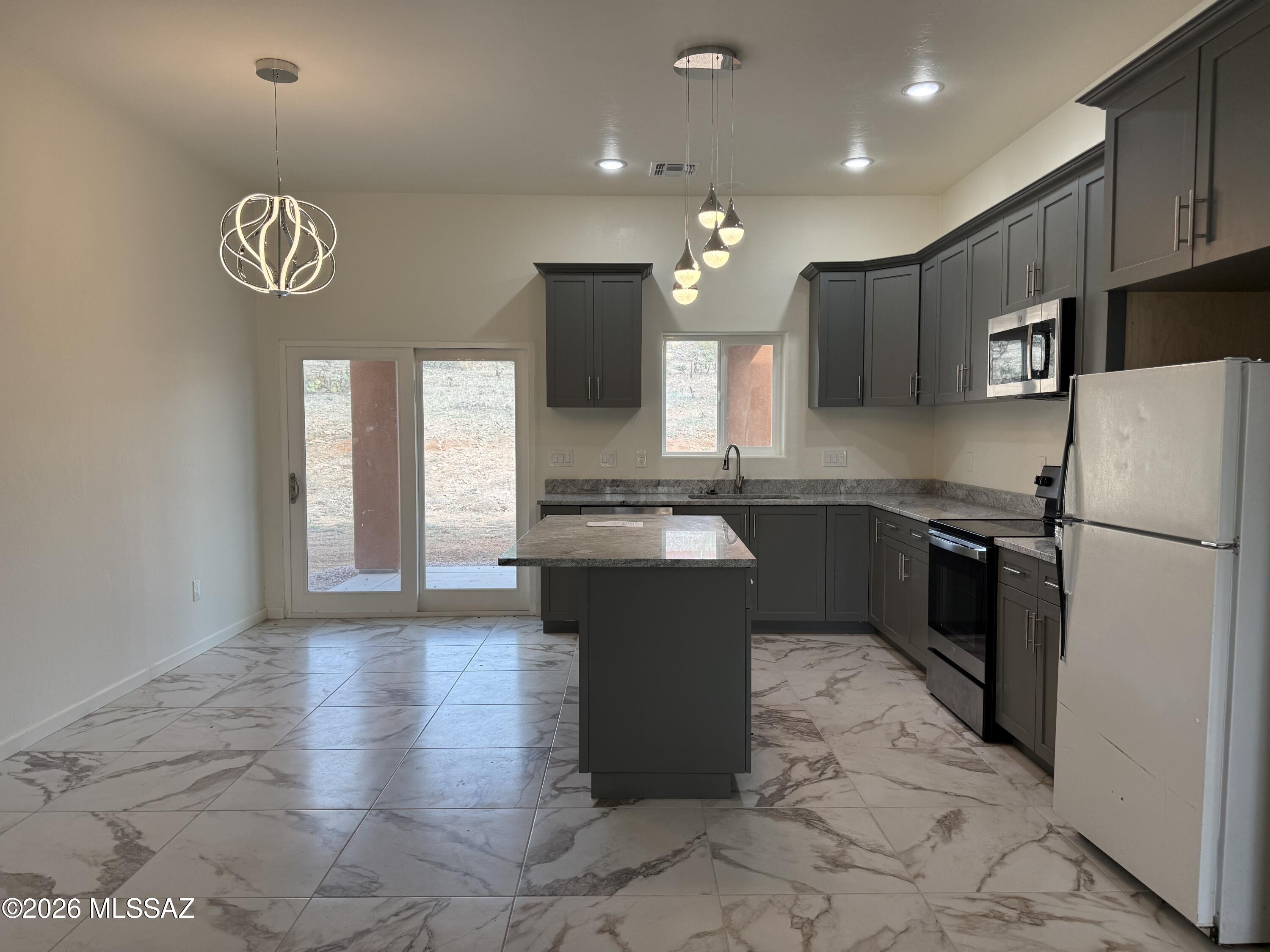 1880 Circulo Mexicali, Rio Rico, AZ 85648 — photo 3