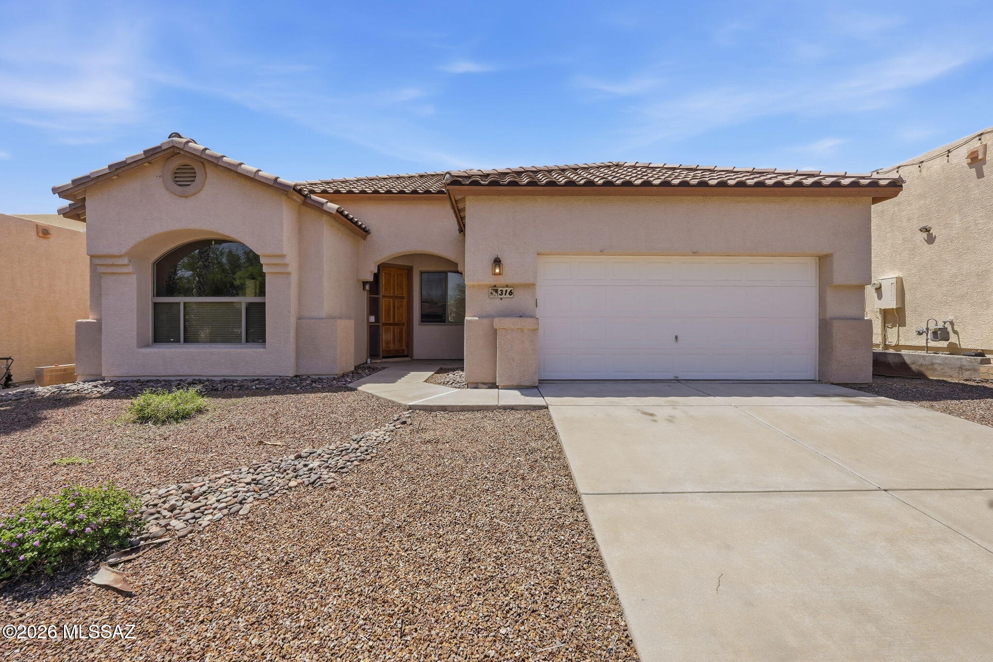 316 E Calle Mingo — photo
