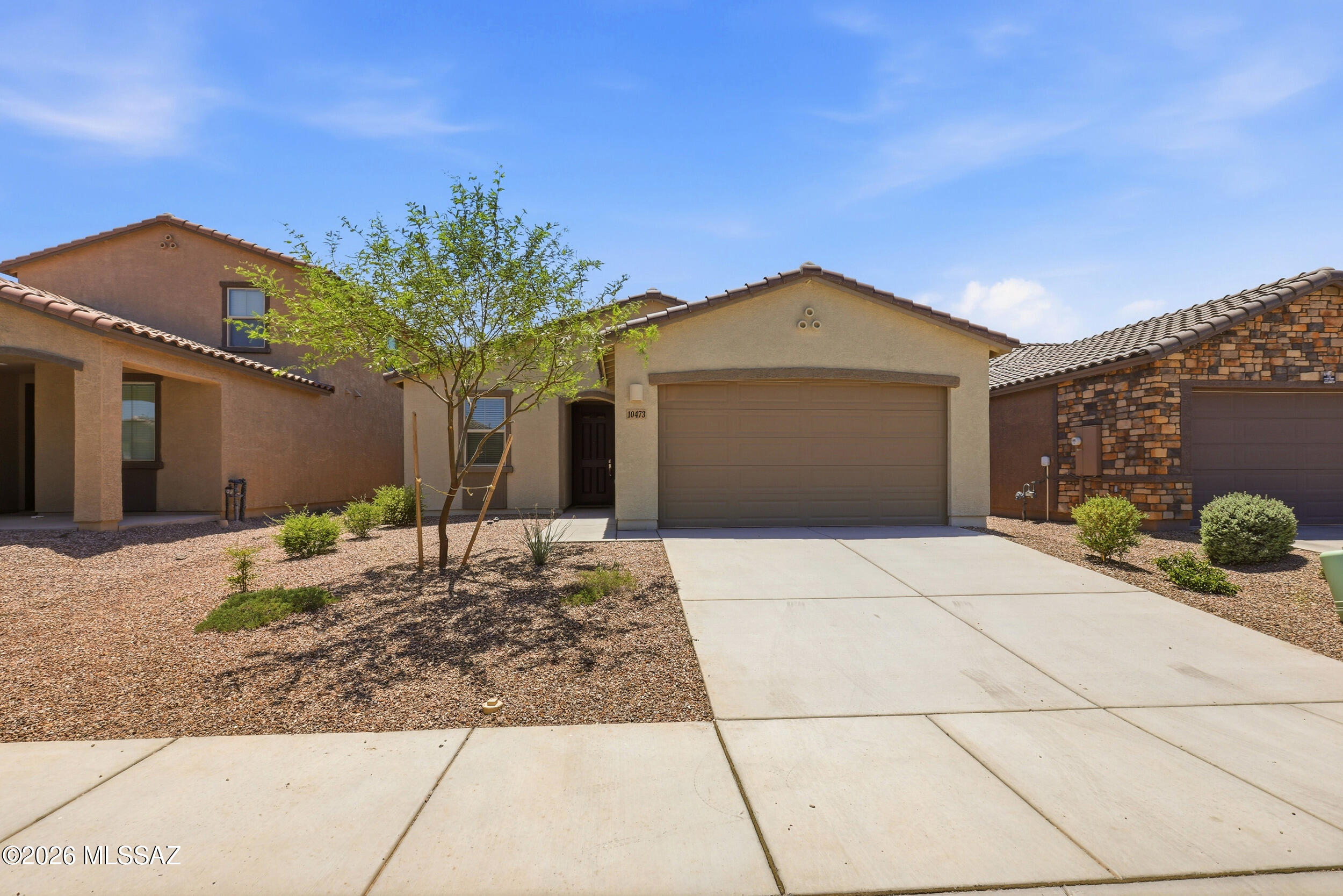 10473 W Kerrigan Lane — photo