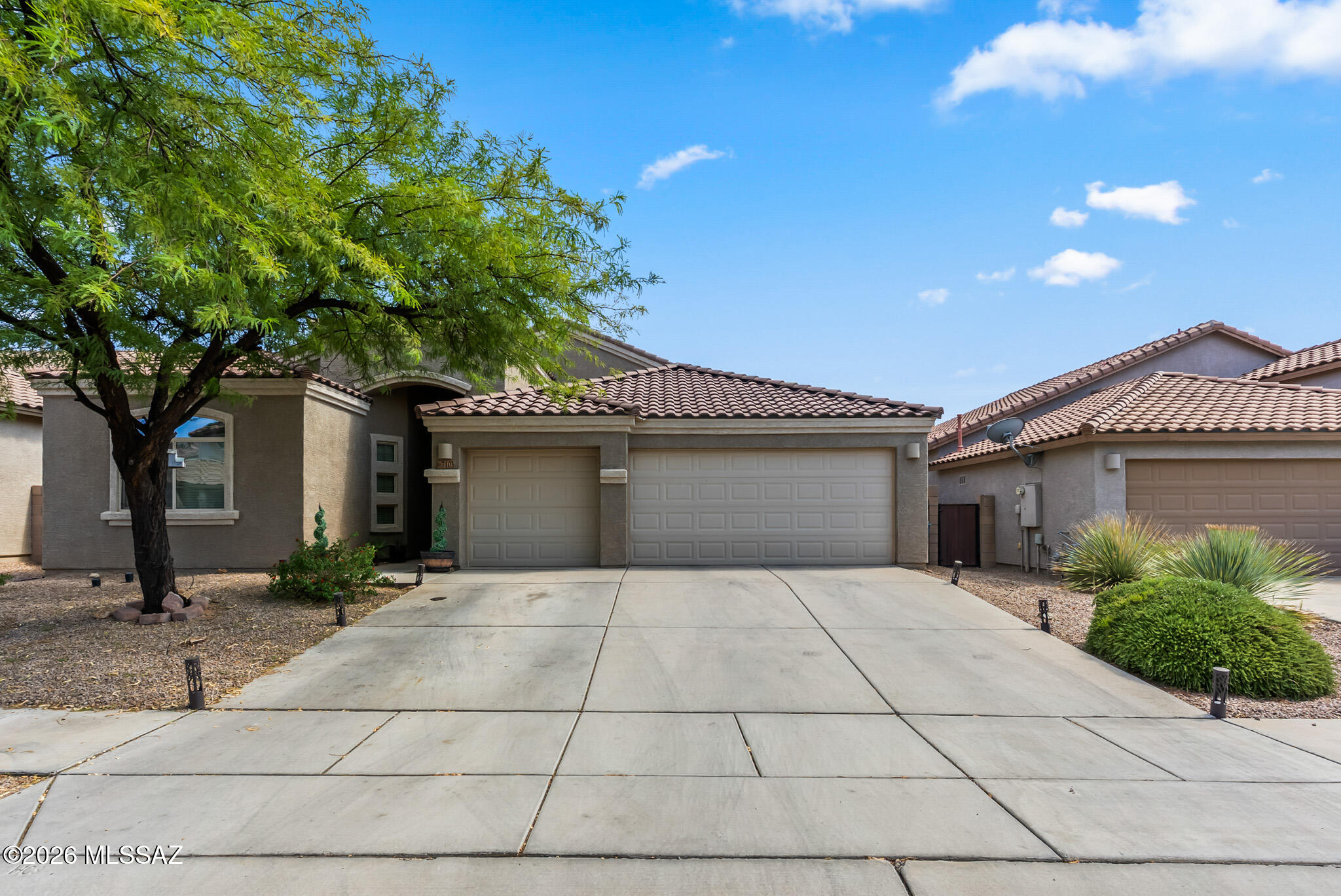 7103 W Dupont Way — photo