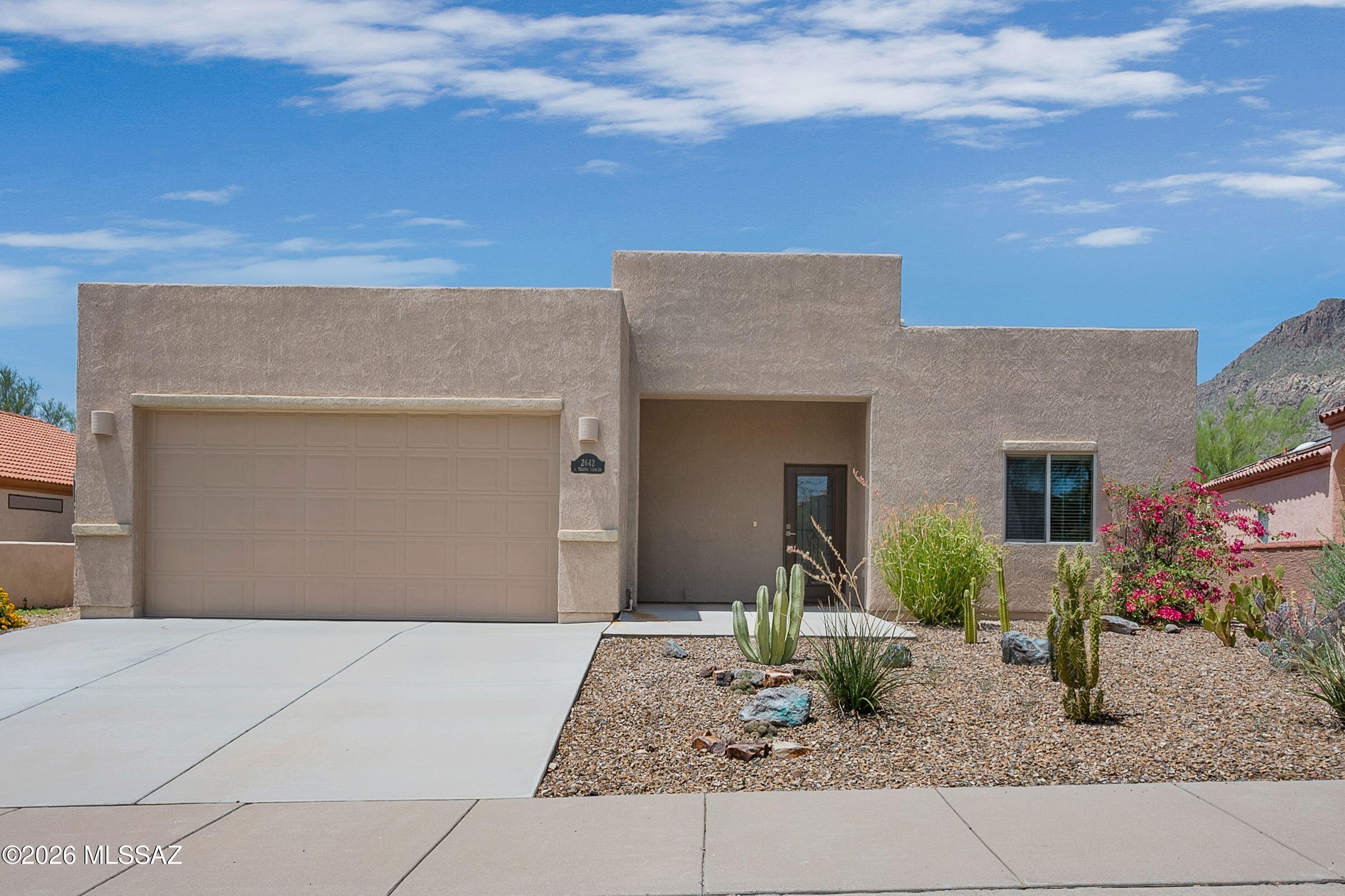 2642 S Falcon View Drive — photo