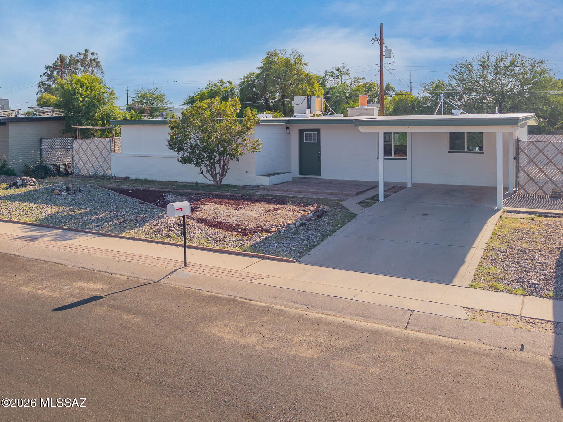 3224 S Tahoe Drive — photo