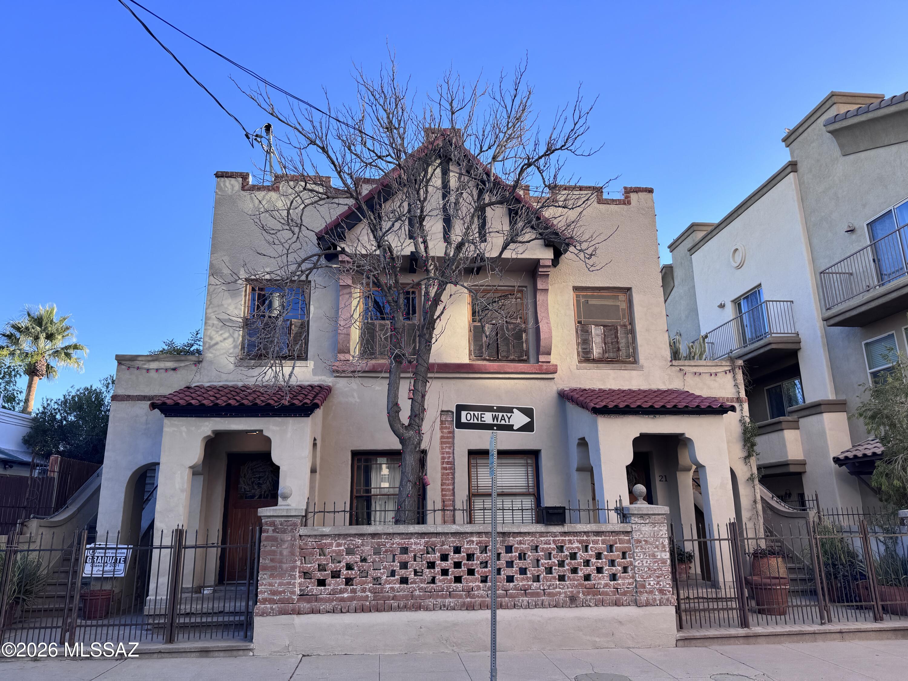 21 E Corral Street — photo