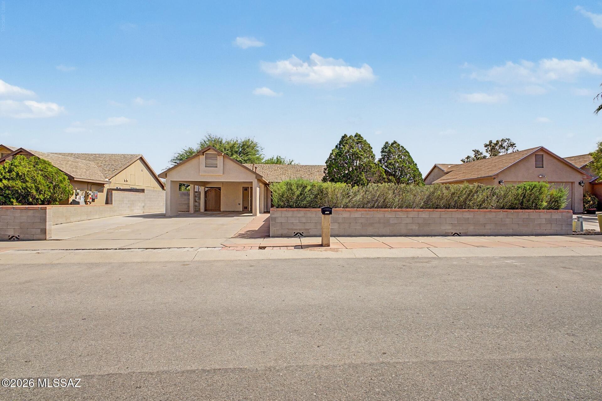 3237 W Avenida Manana — photo