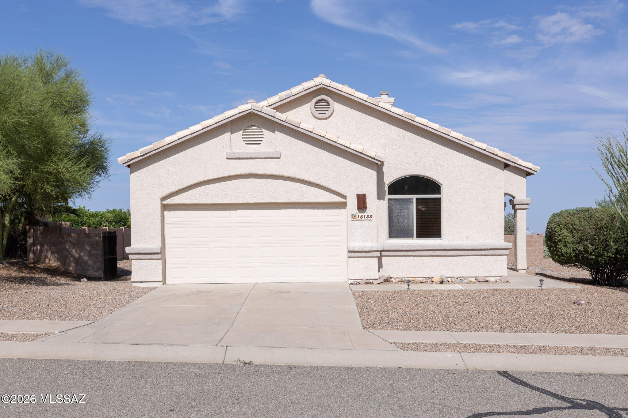 16188 S Santa Rita Shadows Drive — photo