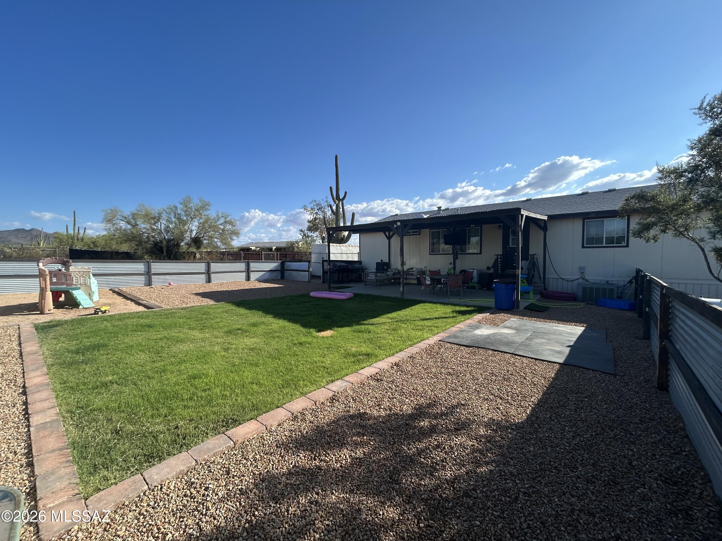6450 N Gemstone Road — photo