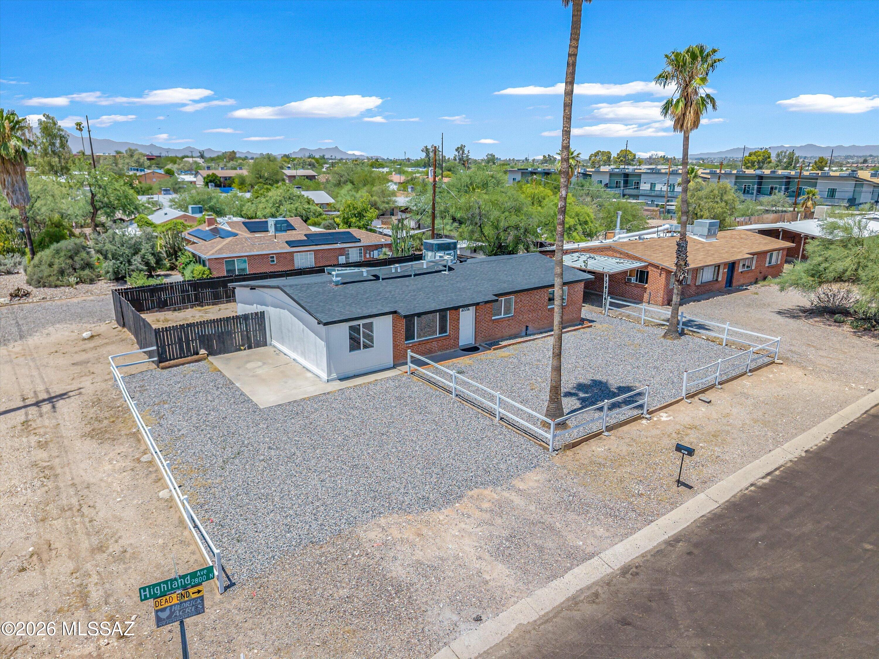 2801 N Highland Avenue — photo