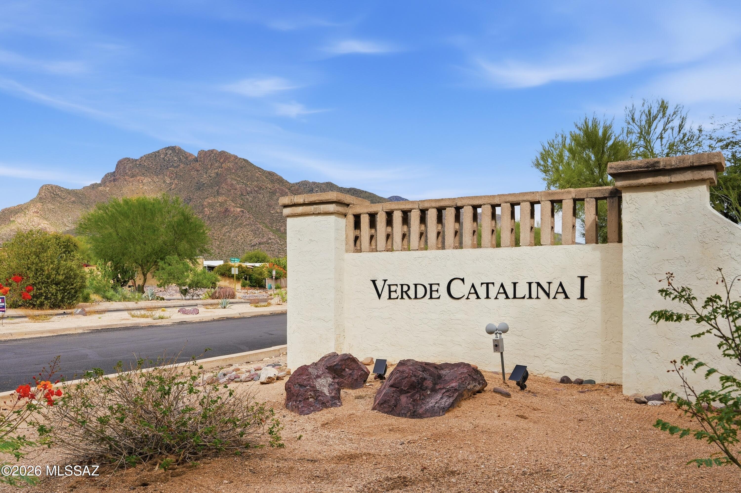 65 E Mediterranean Drive — photo