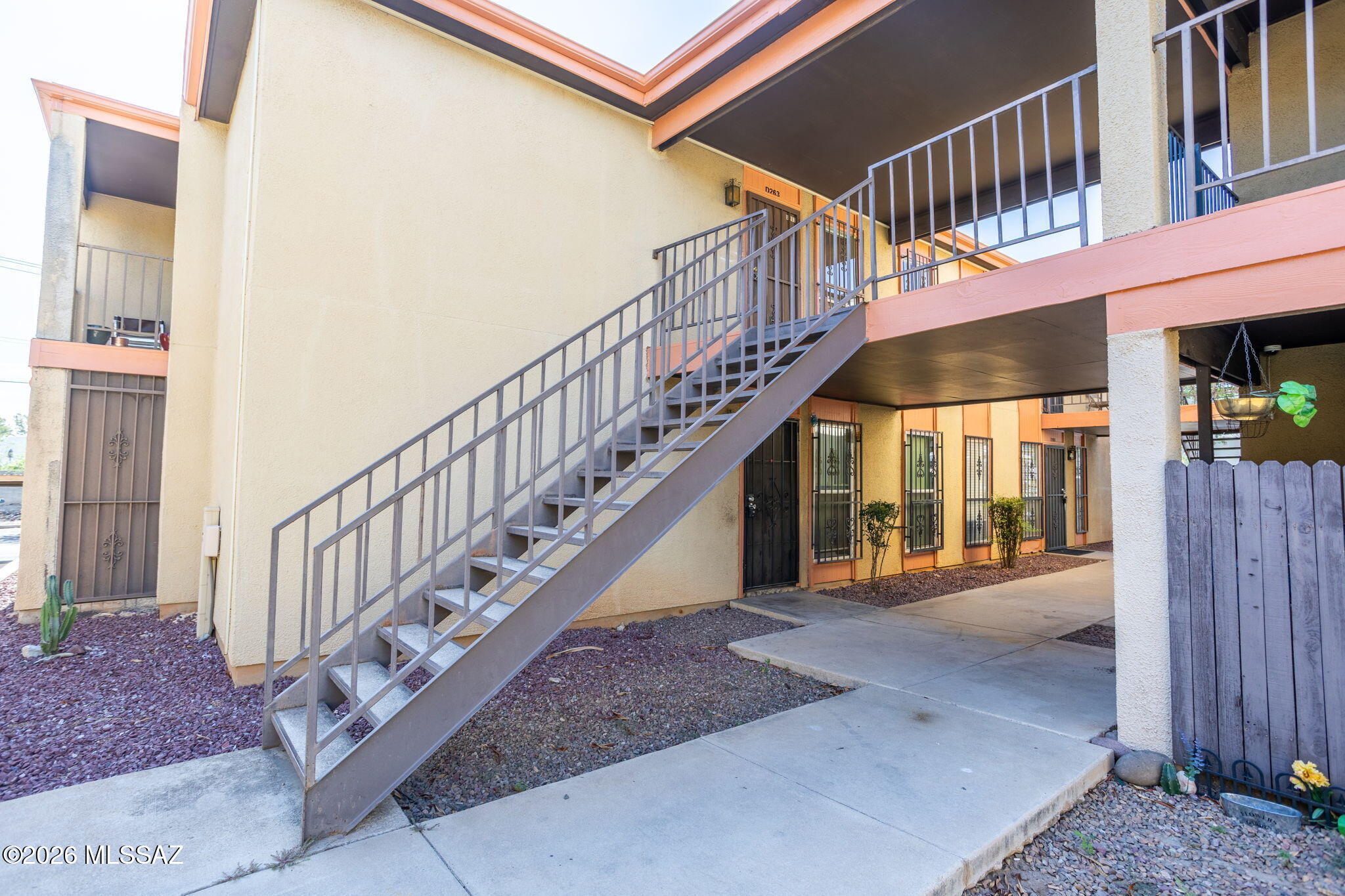 1620 N Wilmot Road Unit D263 — photo
