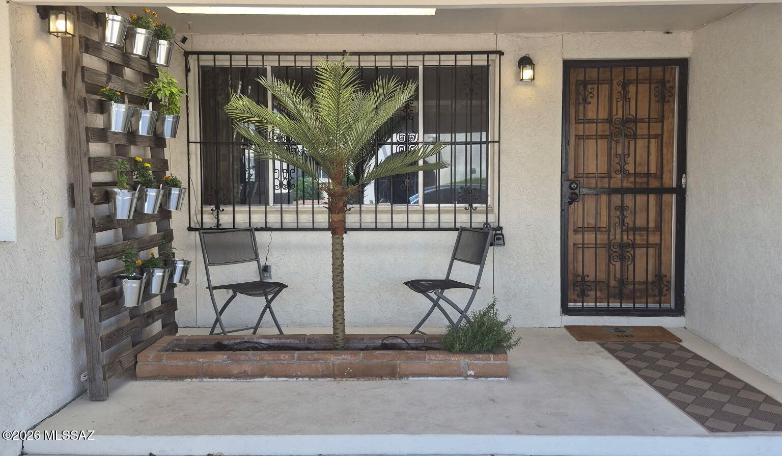 8916 E Palms Park Drive — photo