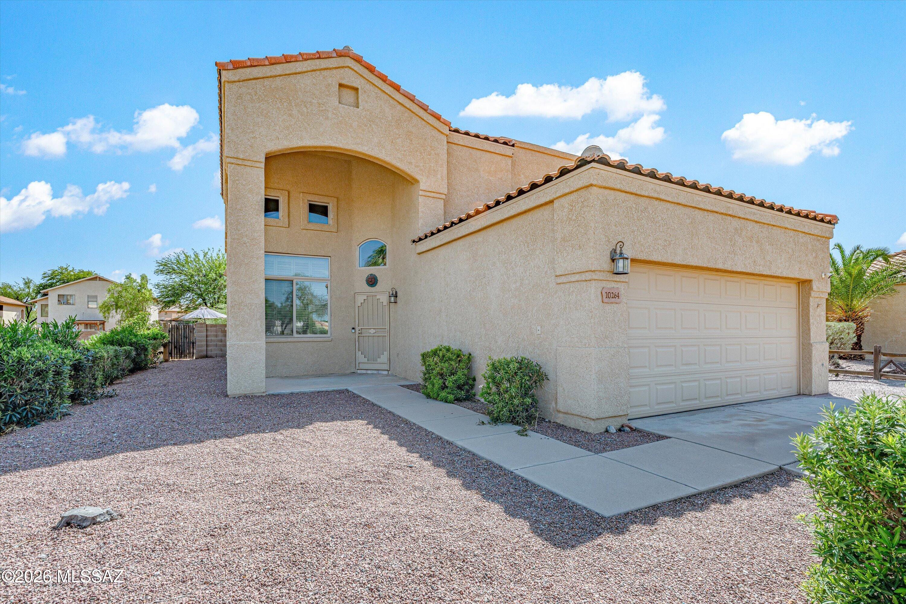 10264 E Calle Estrella Fugaz — photo