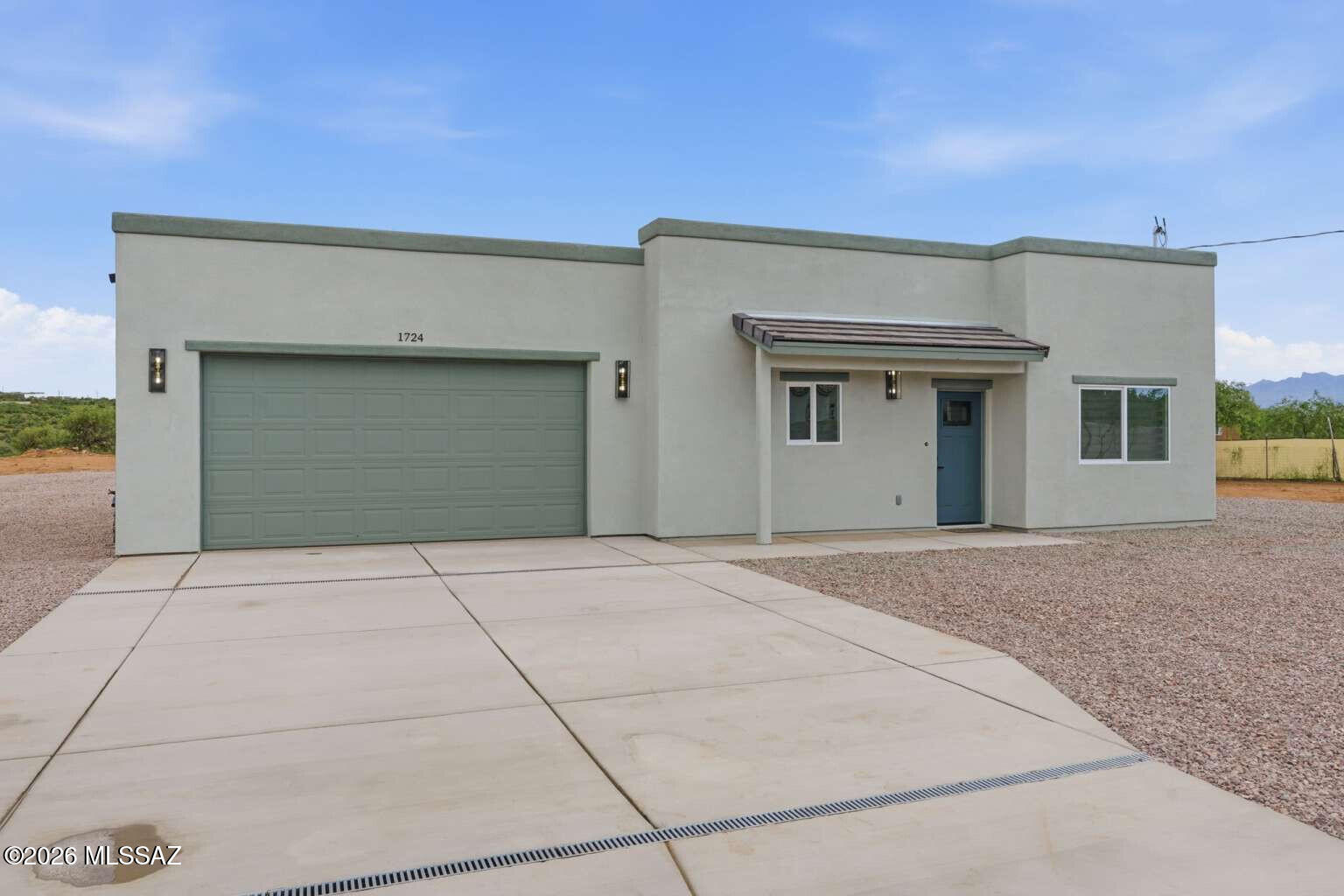 1724 pera ct, RIO RICO AZ 85648