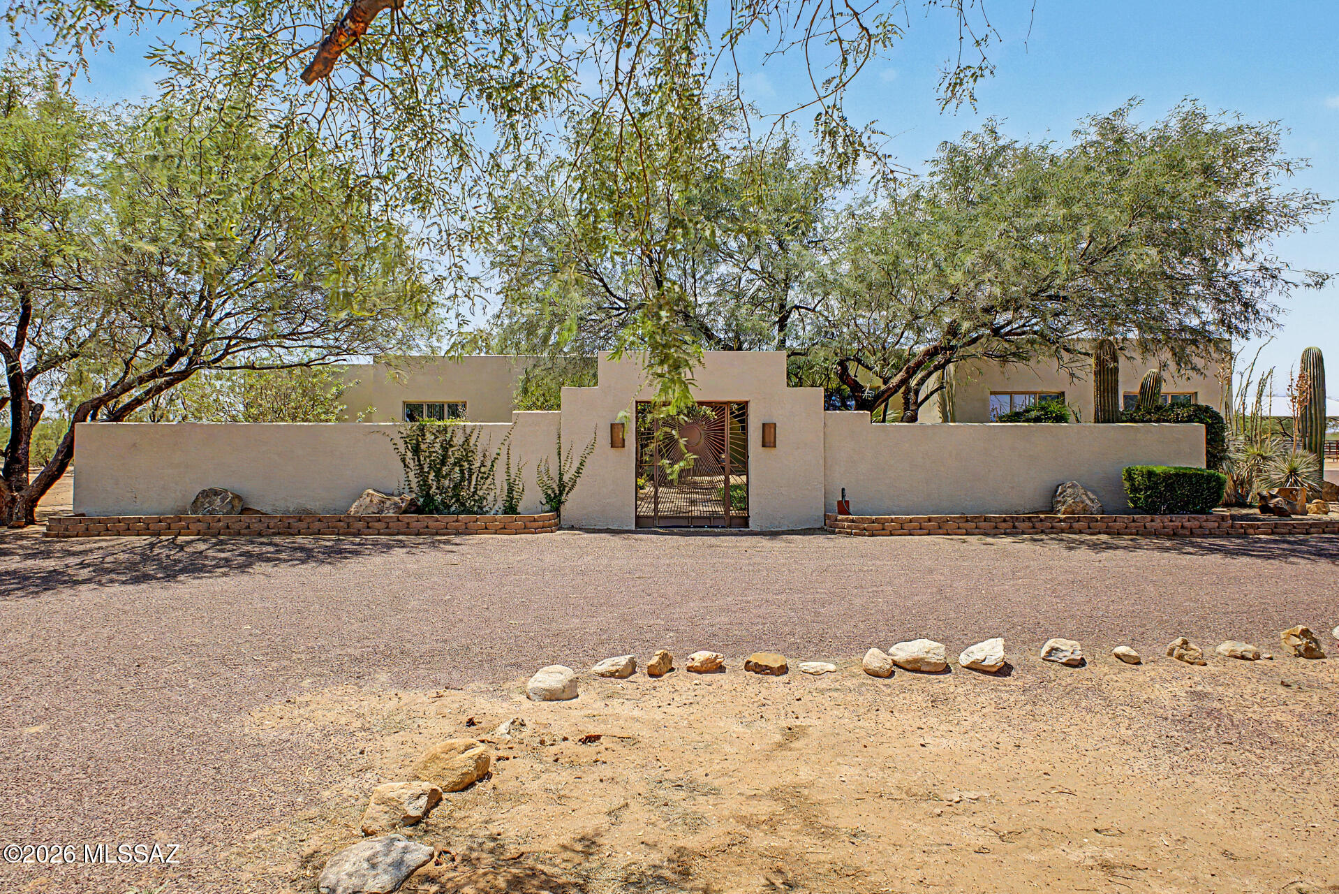 12675 W Carolyn Lane — photo