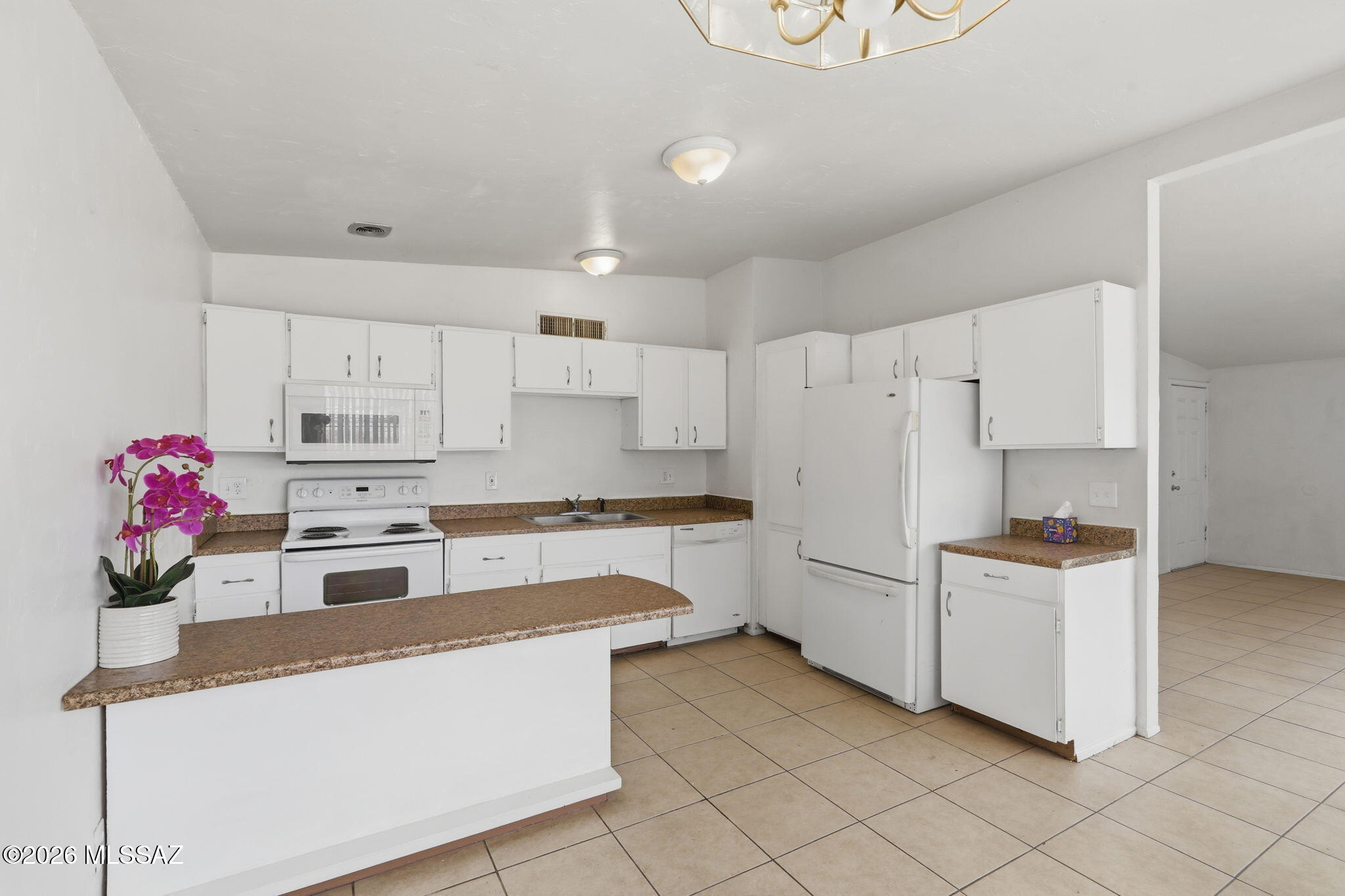 1105 E Garden Loop, Tucson, AZ 85706 — photo 3