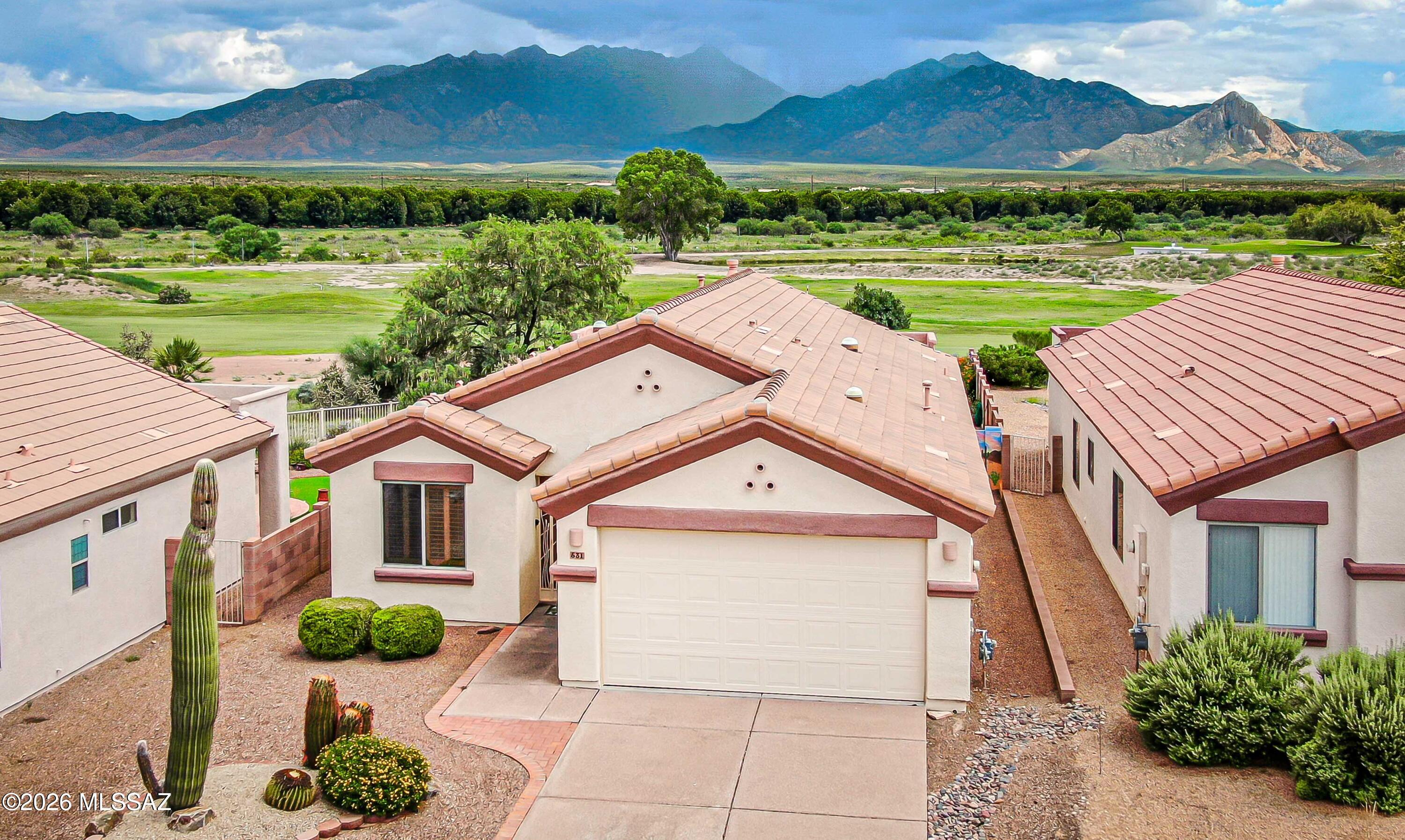 531 W Royal Troon Place — photo