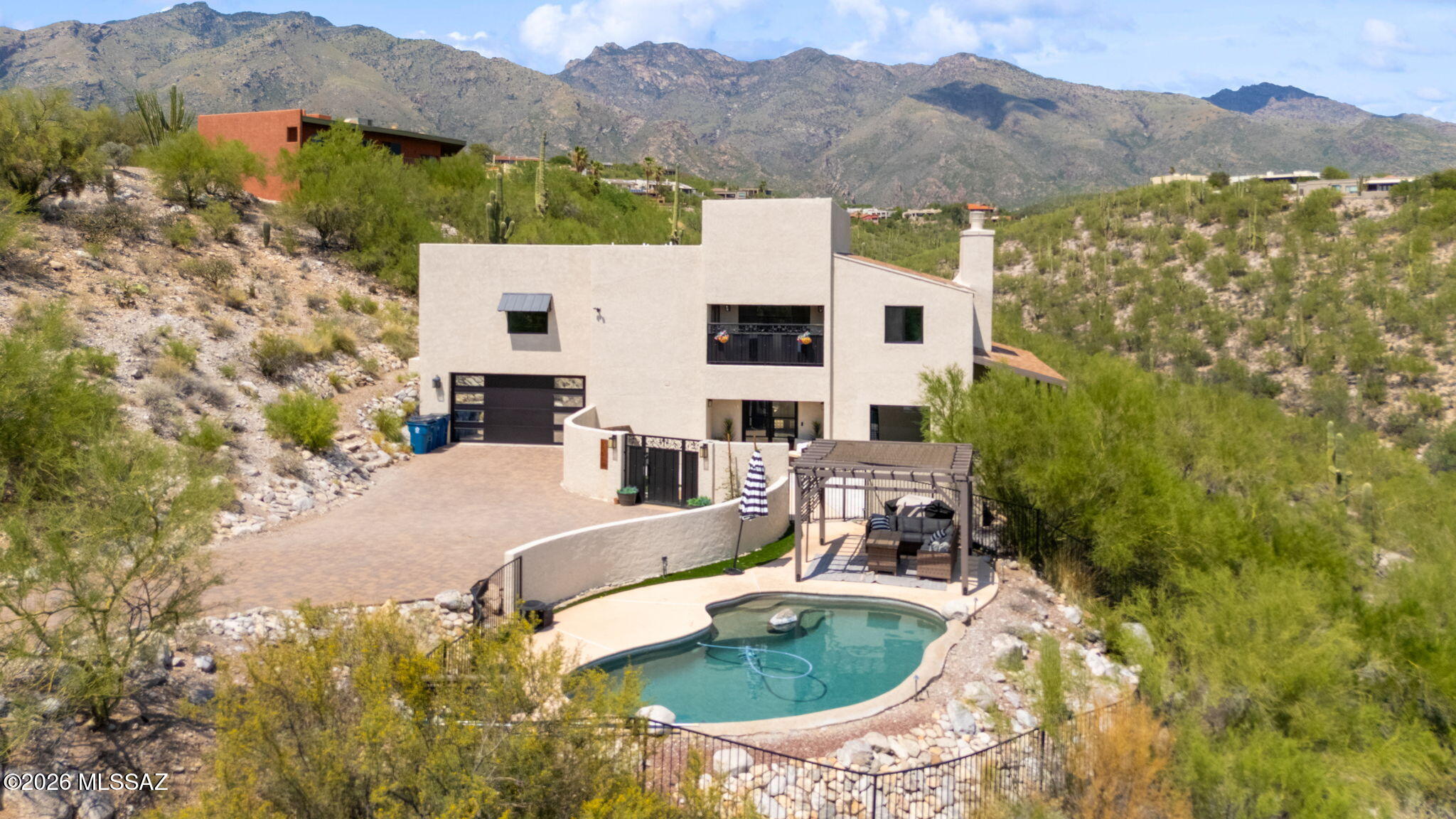 5781 E Paseo Cimarron — photo