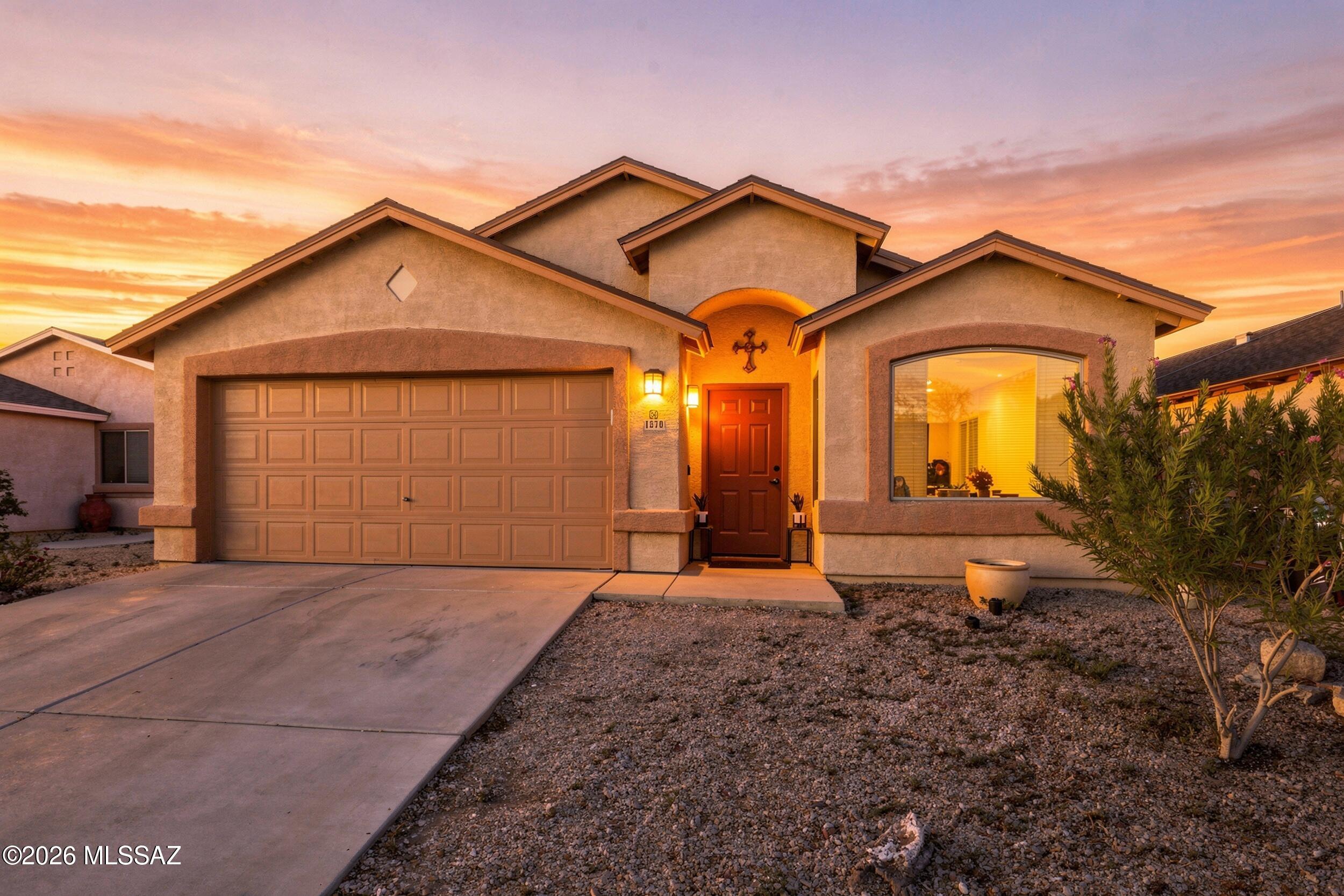 1370 W Calle Rio Lobo — photo