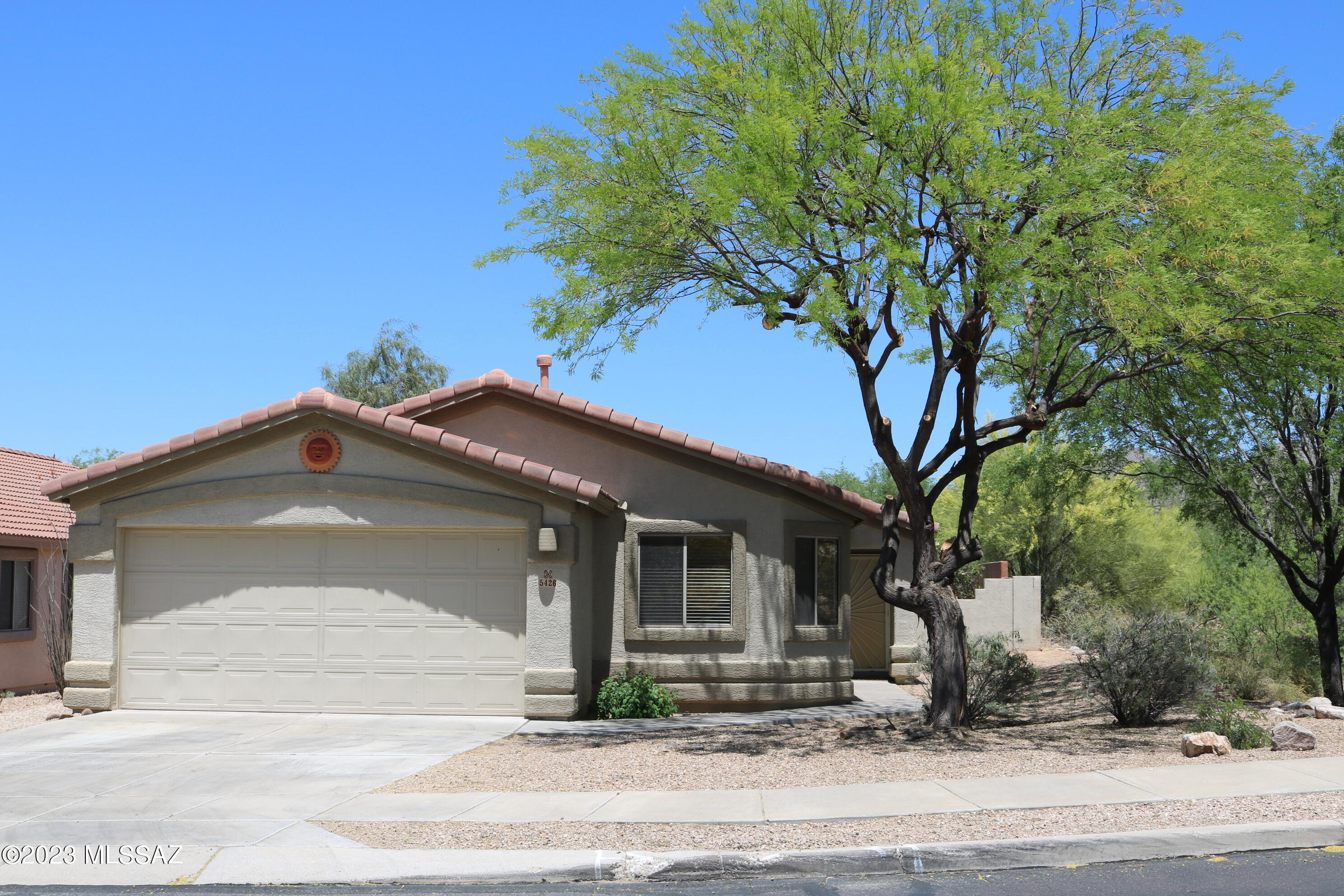 5426 W Dove Mountain Park Road — photo