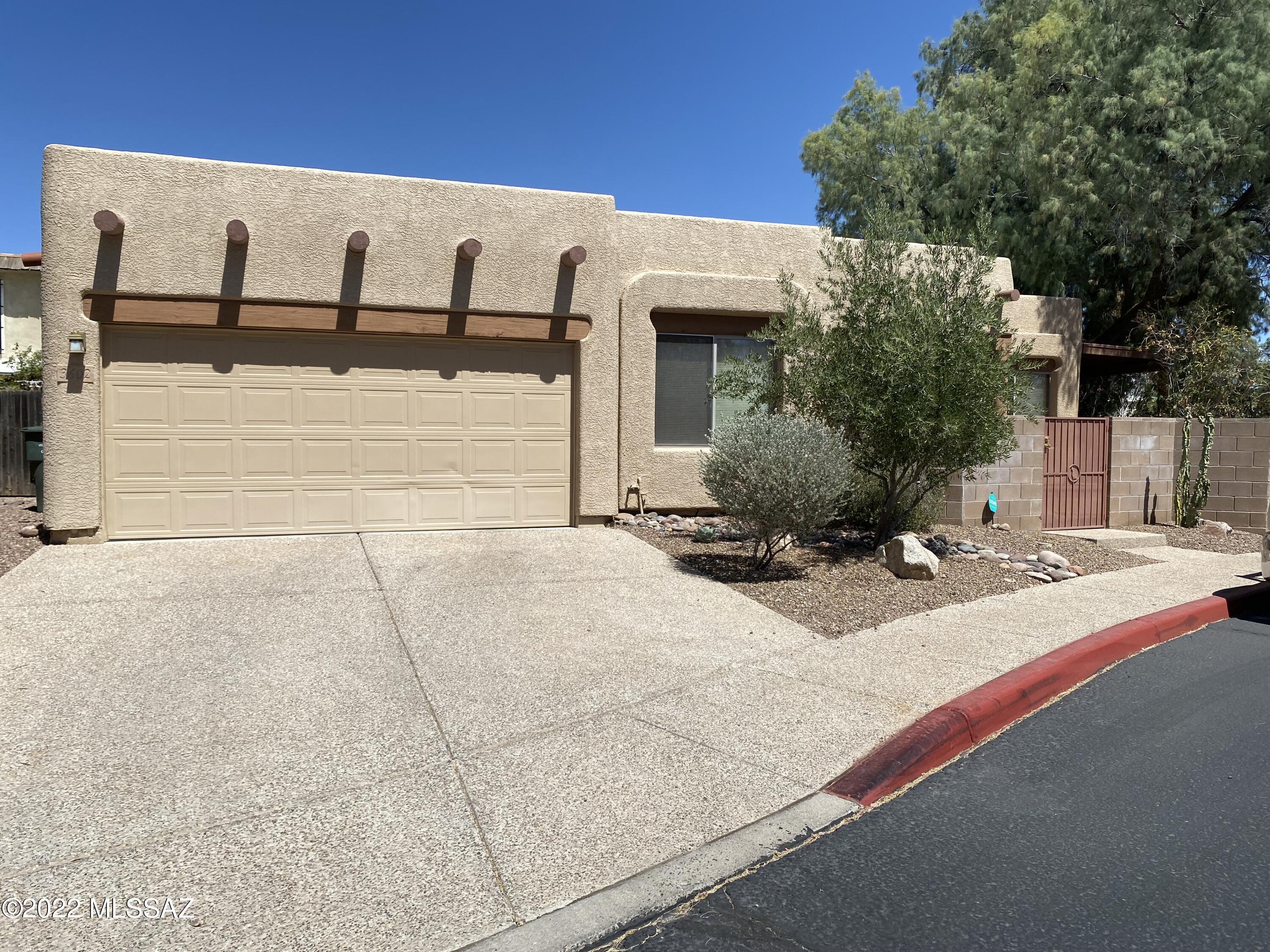 3602 N Crest Ranch Drive — photo