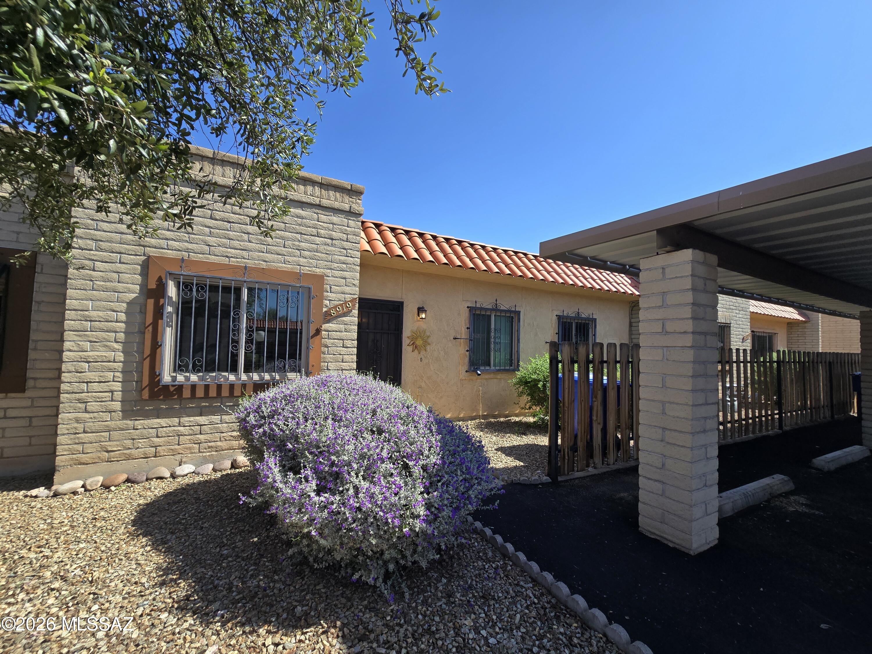 8919 E Calle Norlo — photo