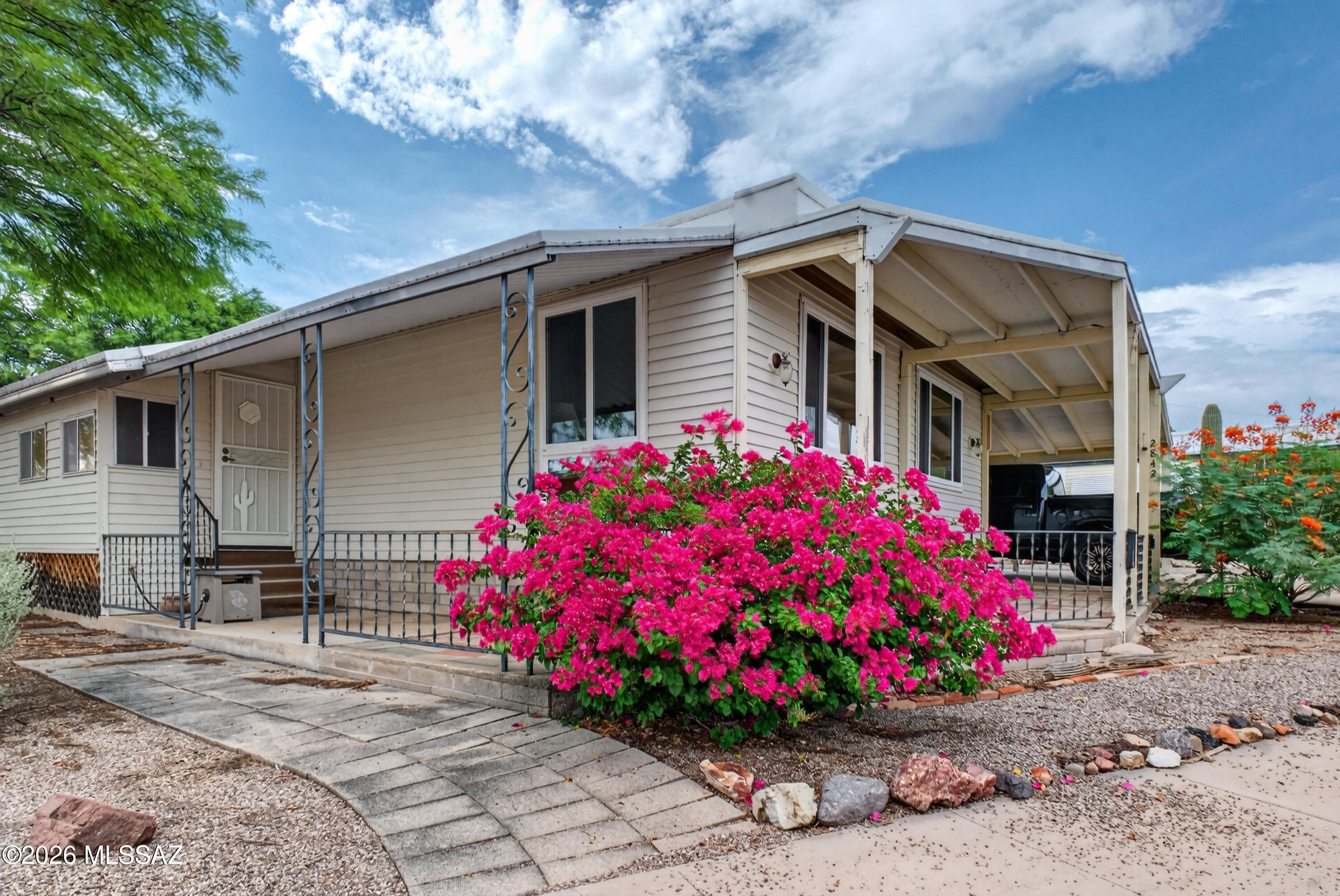 2842 S Western Way Circle — photo
