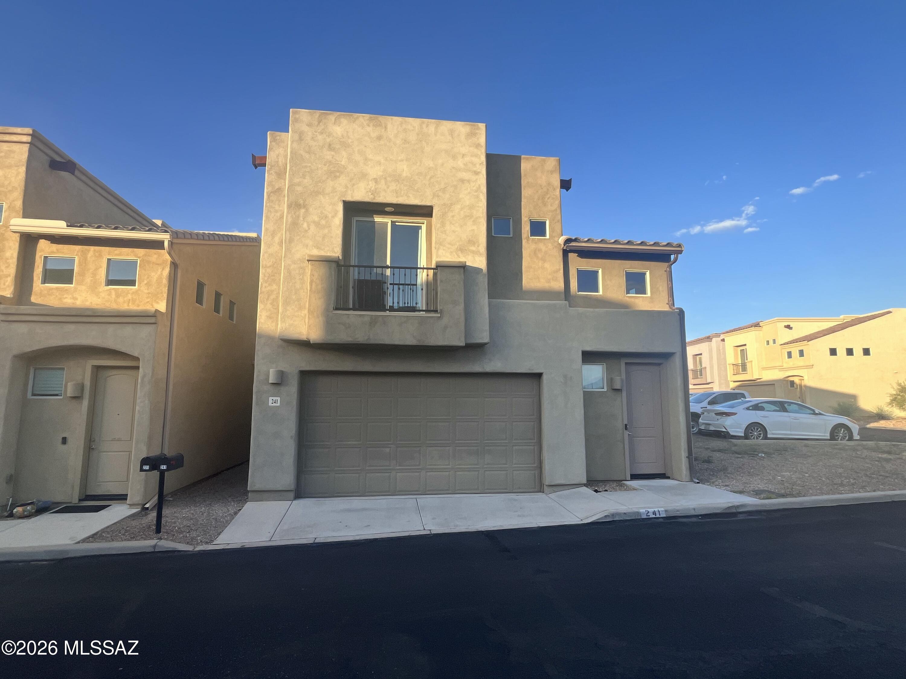 241 E Imperial Court — photo