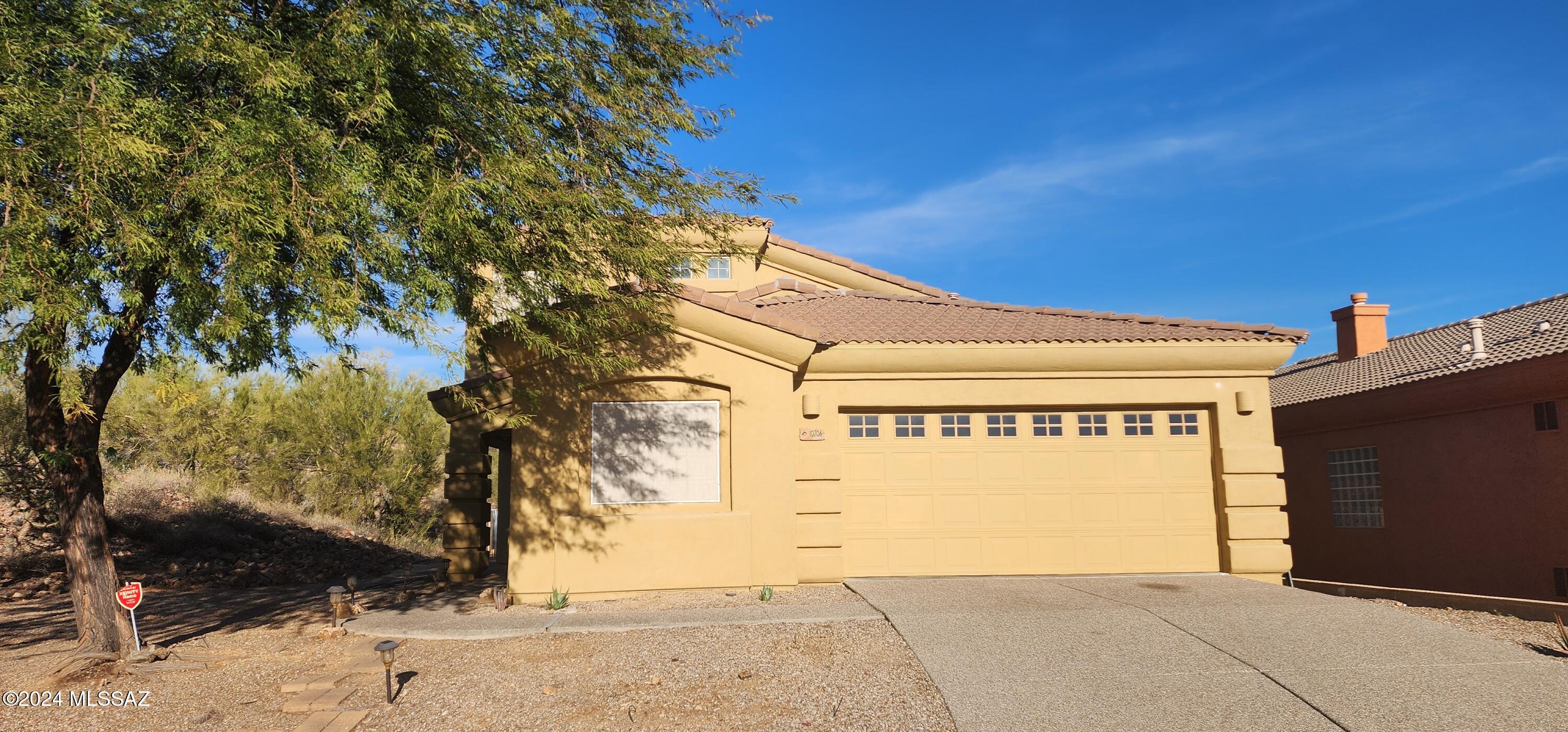 10706 N Hewitt Place — photo