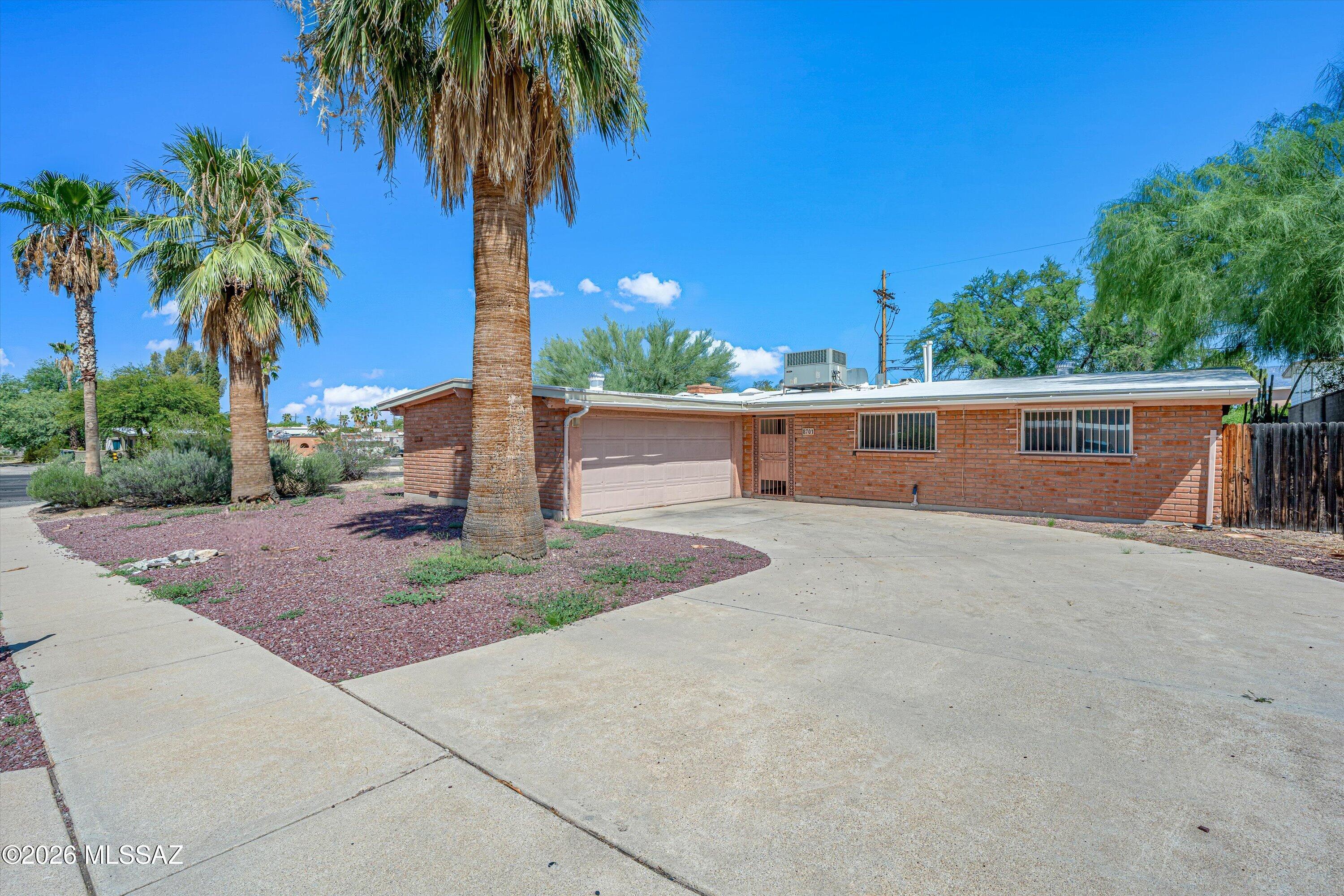 8701 E Baker Street, Tucson, AZ 85710 — photo 3