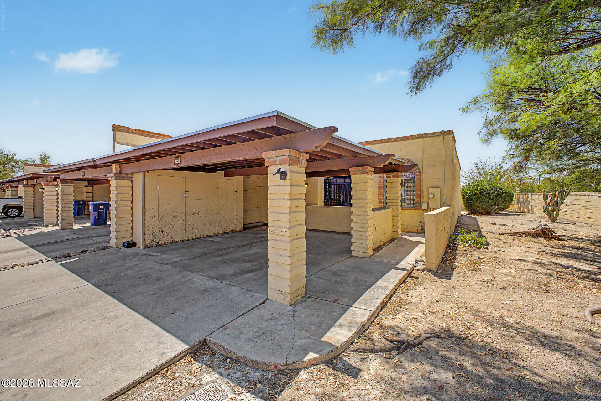 1694 E Nevada Drive — photo